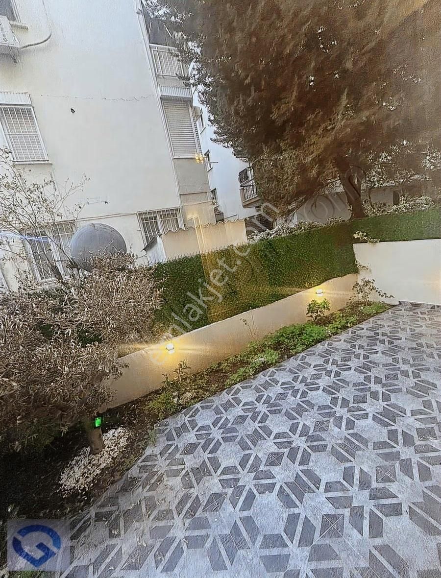 Güvenci'den Bostanlı'da 3+1,müstakil Bahçeli,komple Yenilenmiş - Görsel 10