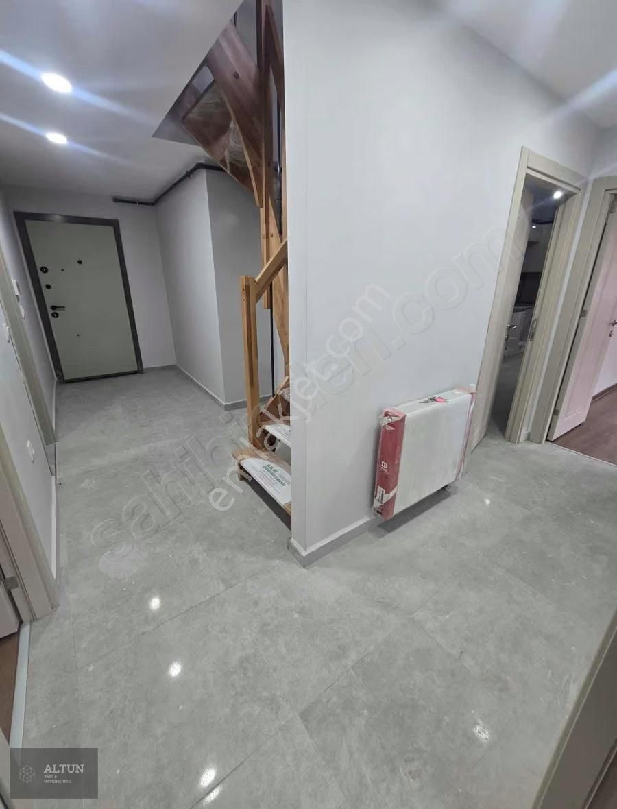 Avcılar Nikah Dairesine 2 Dk Otoparklı Satılık 4+2 Dubleks - Görsel 3