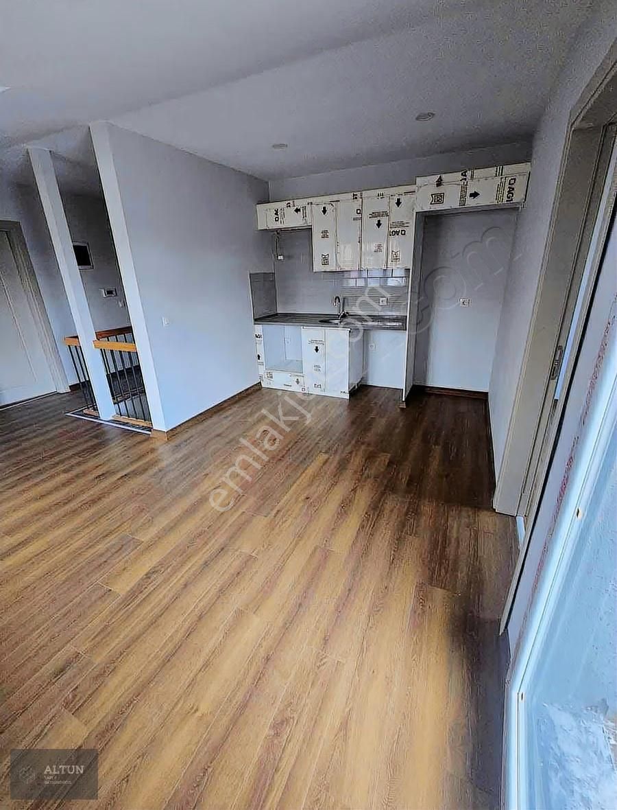 Avcılar Nikah Dairesine 2 Dk Otoparklı Satılık 4+2 Dubleks - Görsel 12