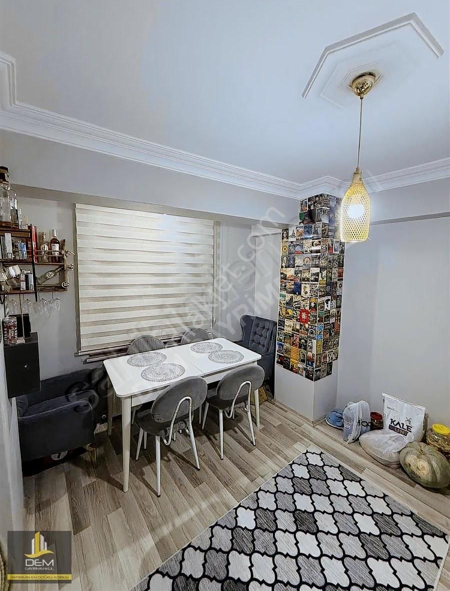 50.yıl Mahallesinde Merkezi Konumda 2+1 - Görsel 4