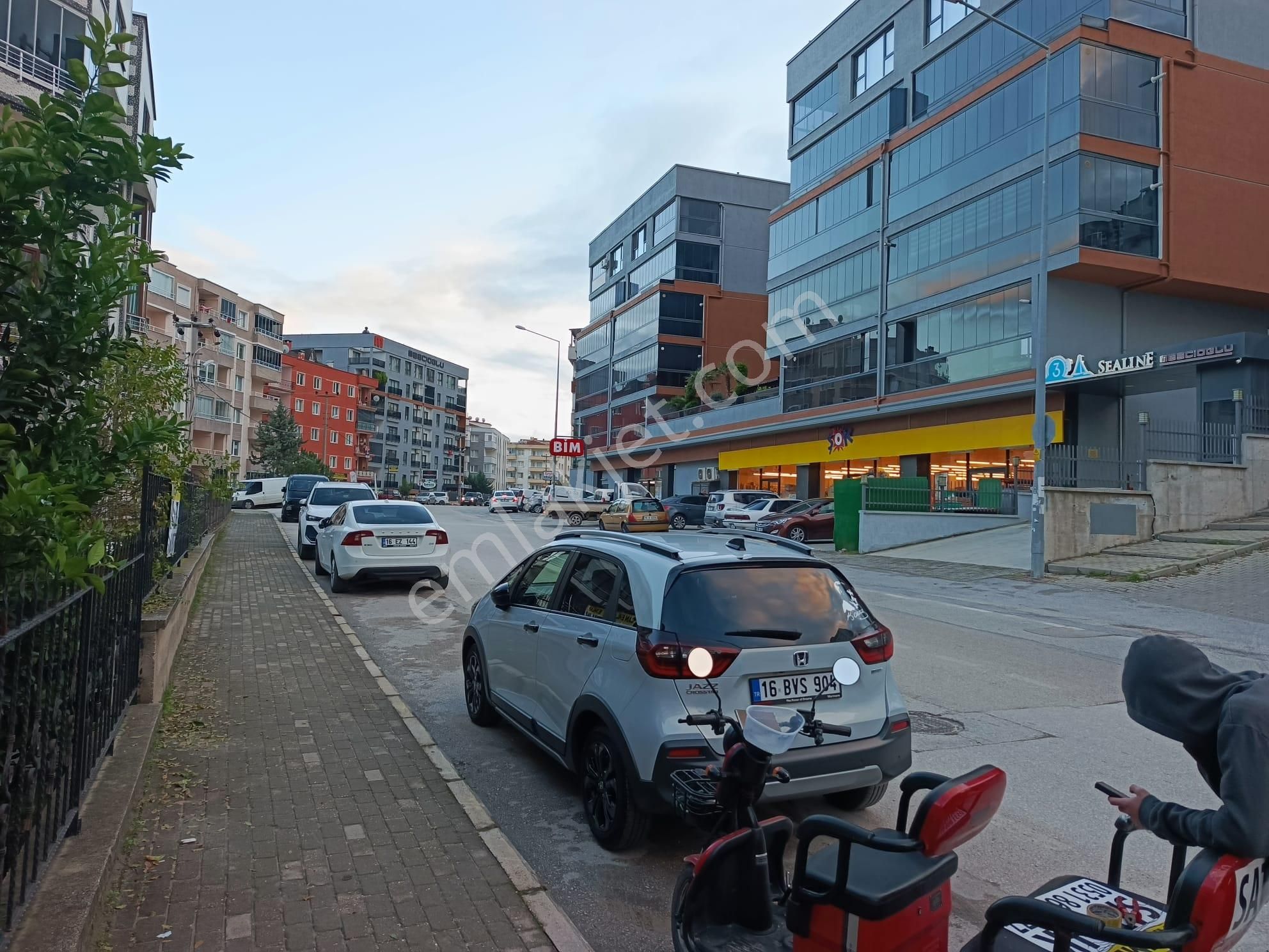 Bursa Mudanya Siteler Mah.de Satılık Daire Merkez 3+1 Ön Bahçe Giriş Arka 2.kat Deniz Görür Site İç - Görsel 20