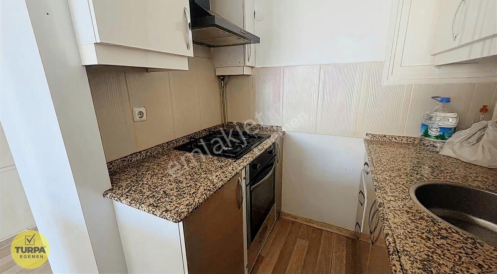 Karşıyaka Yalı Caddesinde Asansörlü Doğalgazlı 2+1 Daire - Görsel 20