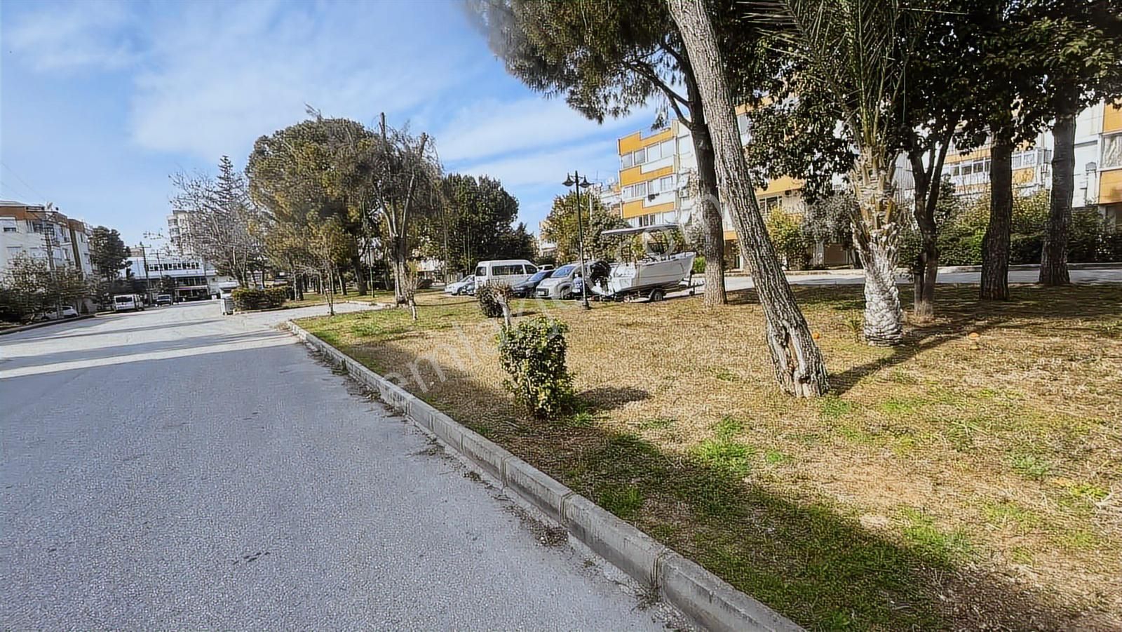 Güzeloluk Mahallesinde Sitede Ayrı Mutfaklı 3+1 Satılık Daire - Görsel 35
