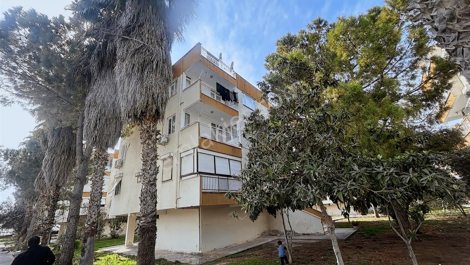 Güzeloluk Mahallesinde Sitede Ayrı Mutfaklı 3+1 Satılık Daire - Görsel 32