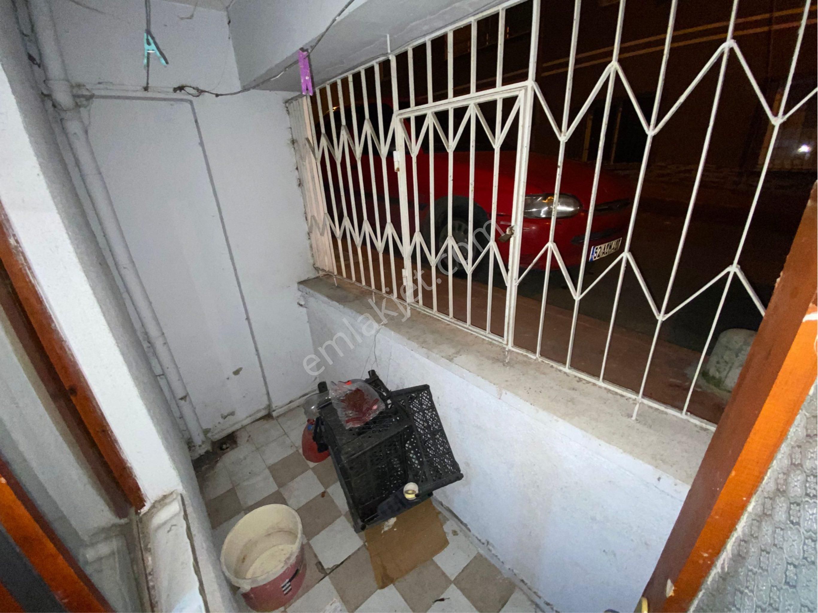 Samsun Selahiyede Zemin Kat Çift Balkon Daire - Görsel 16