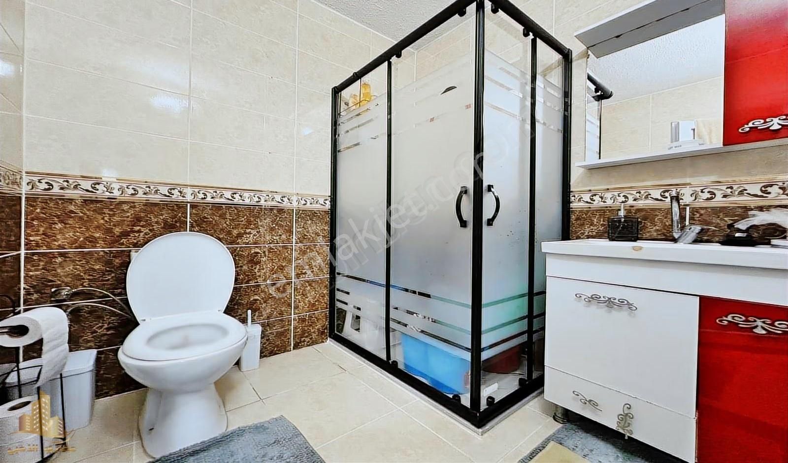 Bahçeşehire Komşu Lokasyonda Lüks Tasarımlı 2+1 Satılık Daire - Görsel 16