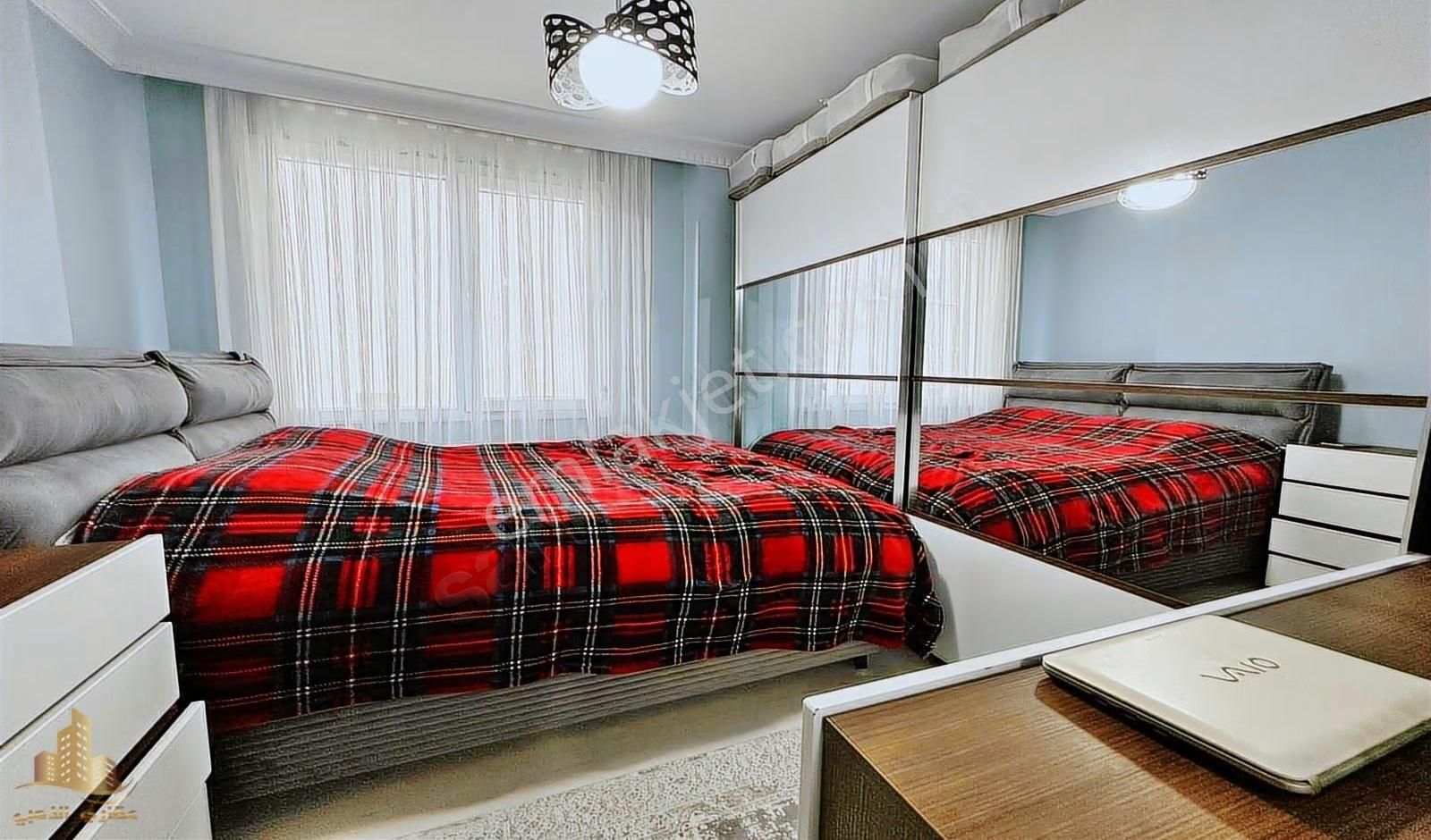 Bahçeşehire Komşu Lokasyonda Lüks Tasarımlı 2+1 Satılık Daire - Görsel 6