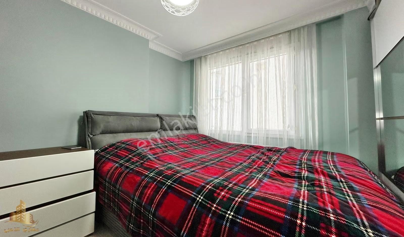 Bahçeşehire Komşu Lokasyonda Lüks Tasarımlı 2+1 Satılık Daire - Görsel 2