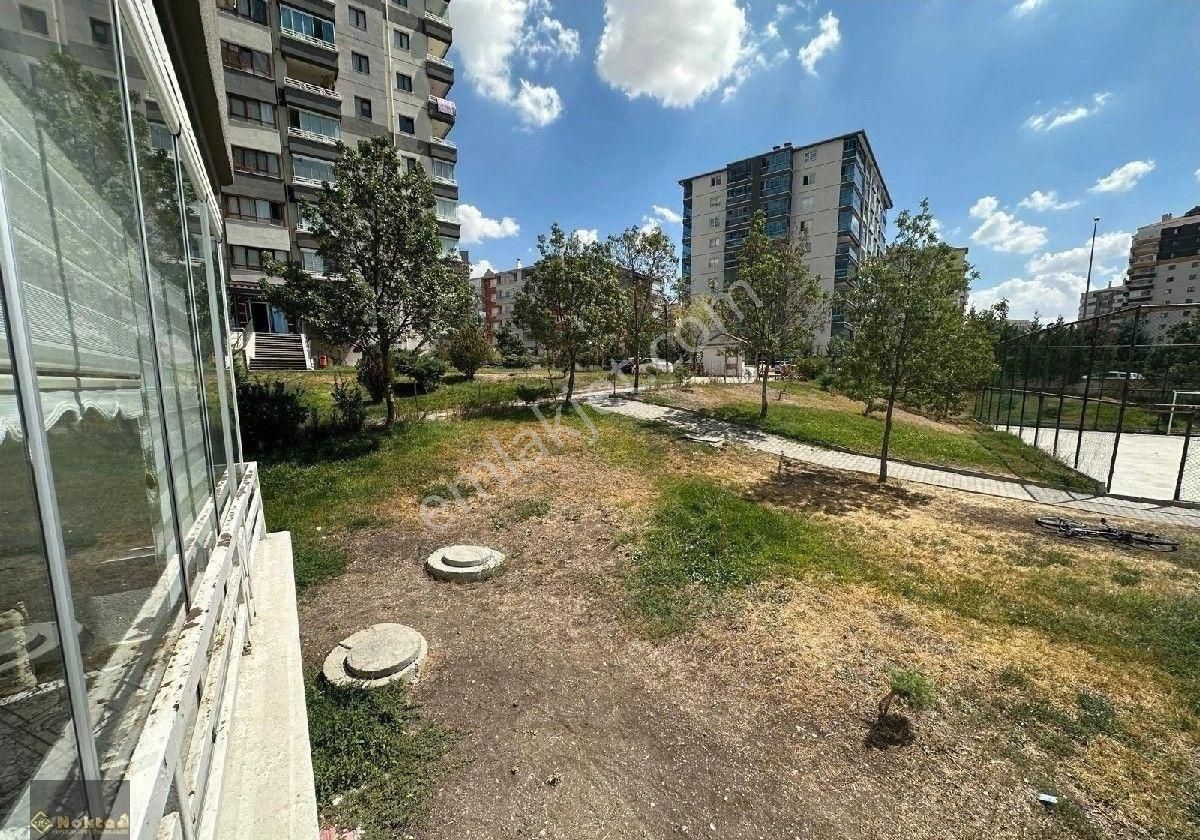 Etimesgut 30 Ağustos'da Site İçinde Kat Konumunda 135m2//3+1 Geniş Balkonlu Satılık Y.giriş Daire - Görsel 5