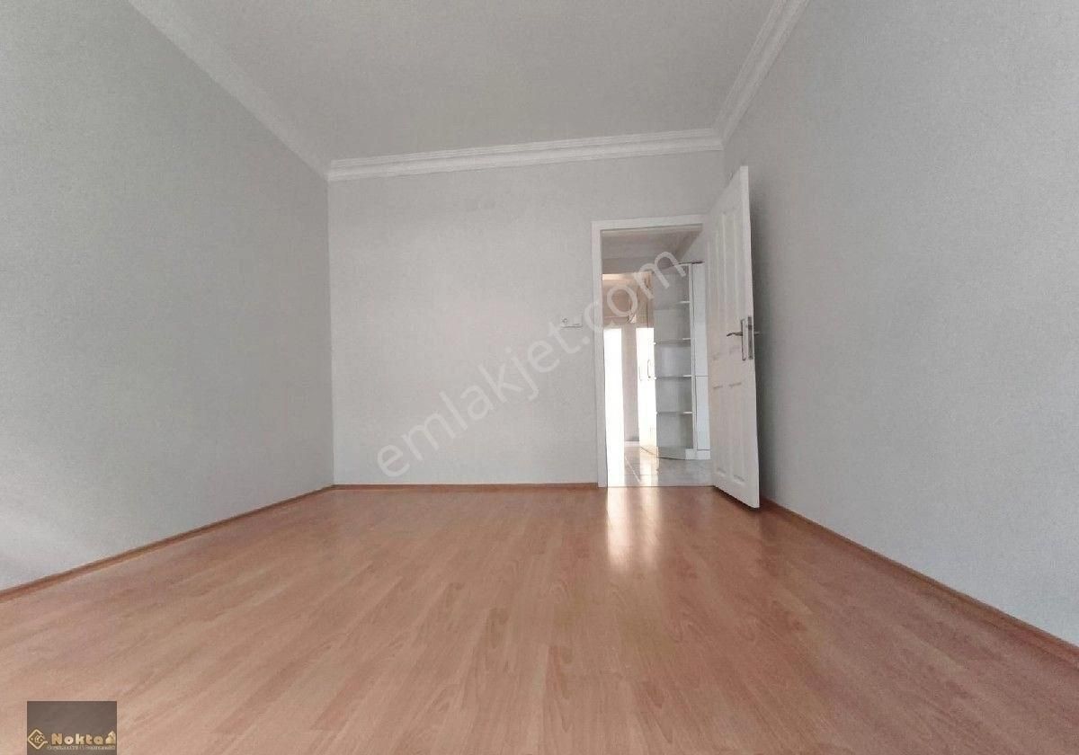 Etimesgut Topcuda Arakat Öncephe Geniş Ferah Masrafsız 120m2//3+1satılık Daire