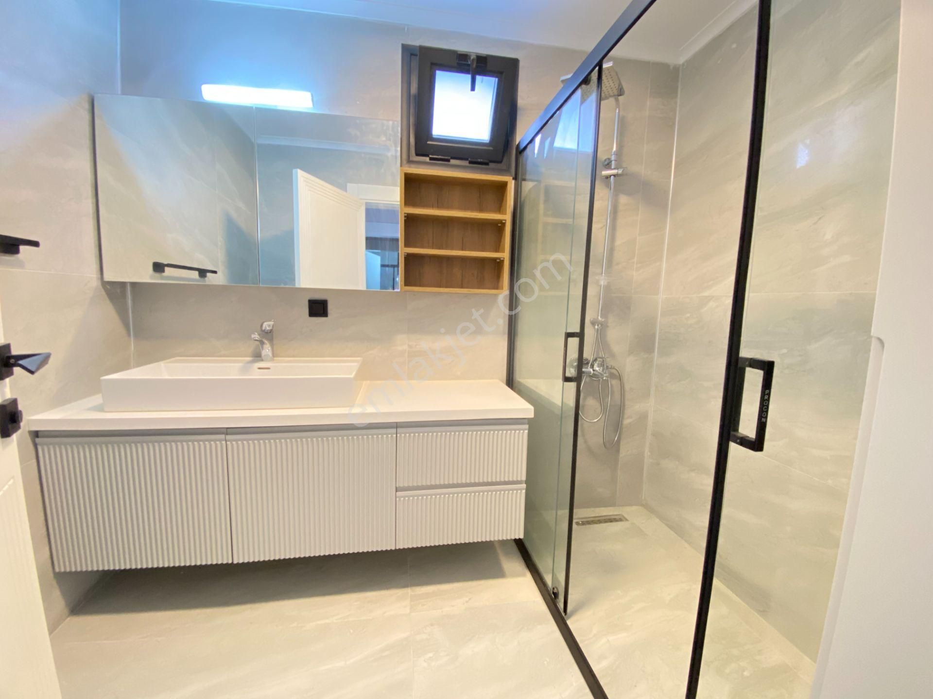 Gümüldür De Deniz Tarafında Yerden Isıtma Lüx Satılık 4+1 Villa - Görsel 19