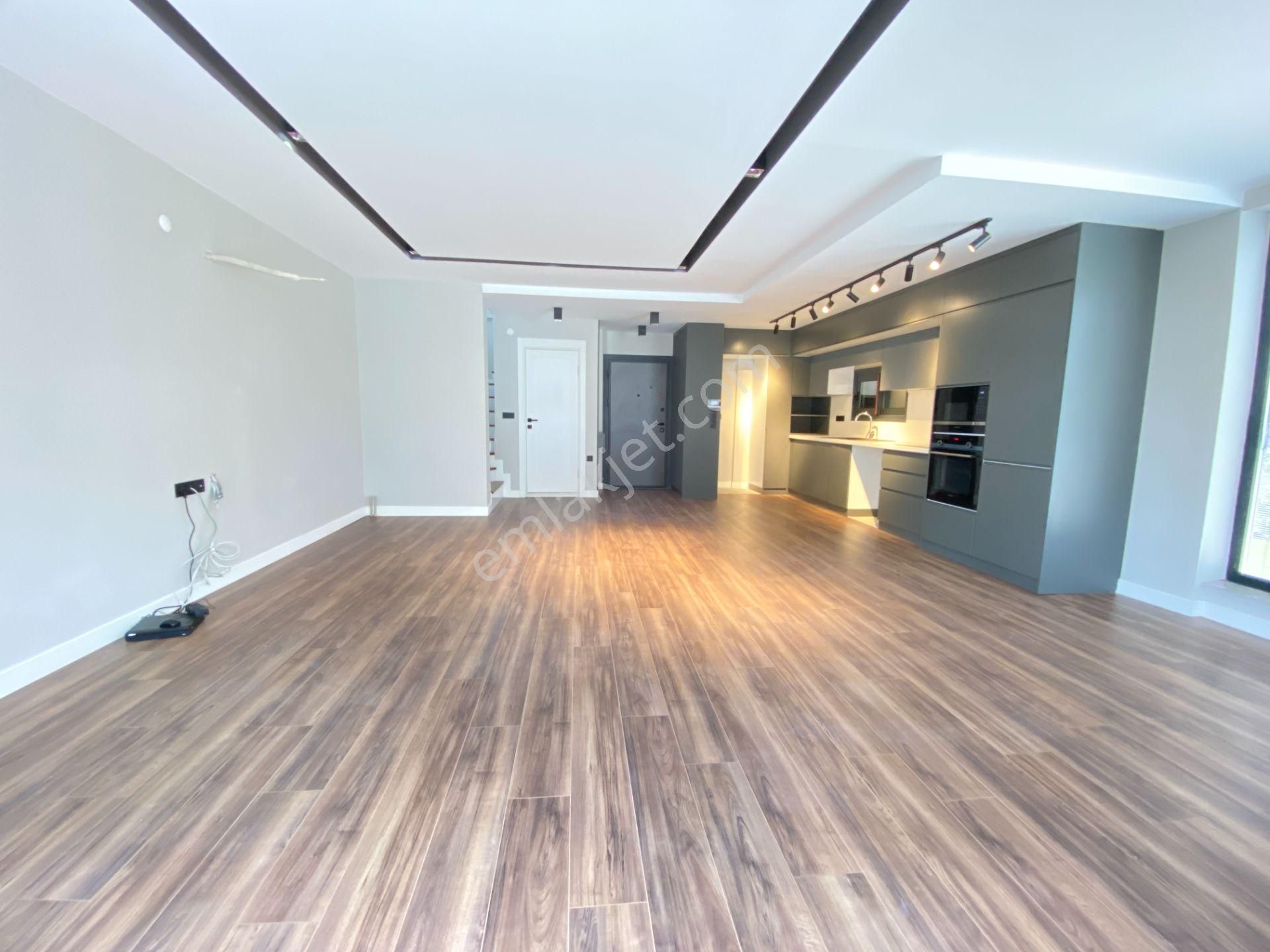 Gümüldür De Deniz Tarafında Yerden Isıtma Lüx Satılık 4+1 Villa - Görsel 10