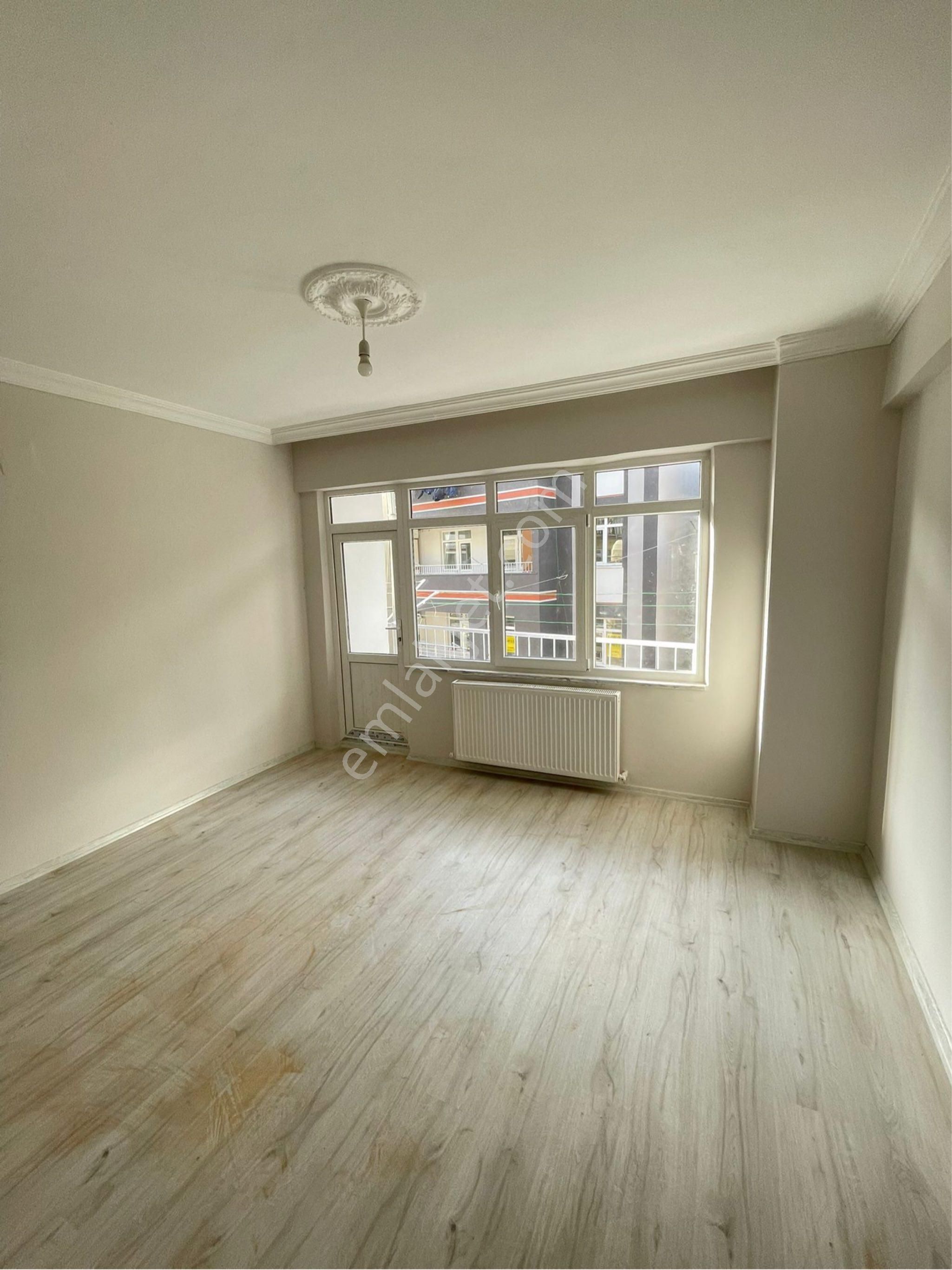 Samsun Modern Pazarında Ara Kat Geniş 2+1