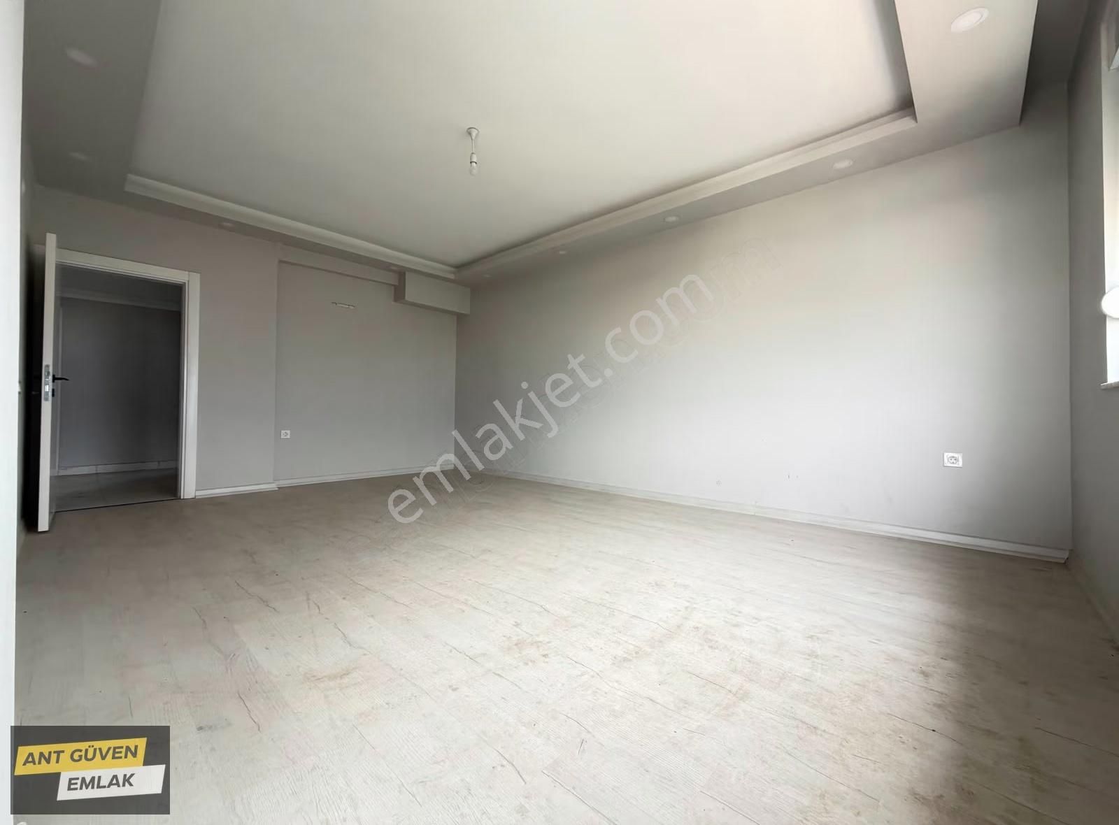 Yeniköyde Devlet Hastanesine Yakın 2+1 Asansörlü Arakat Daire - Görsel 23