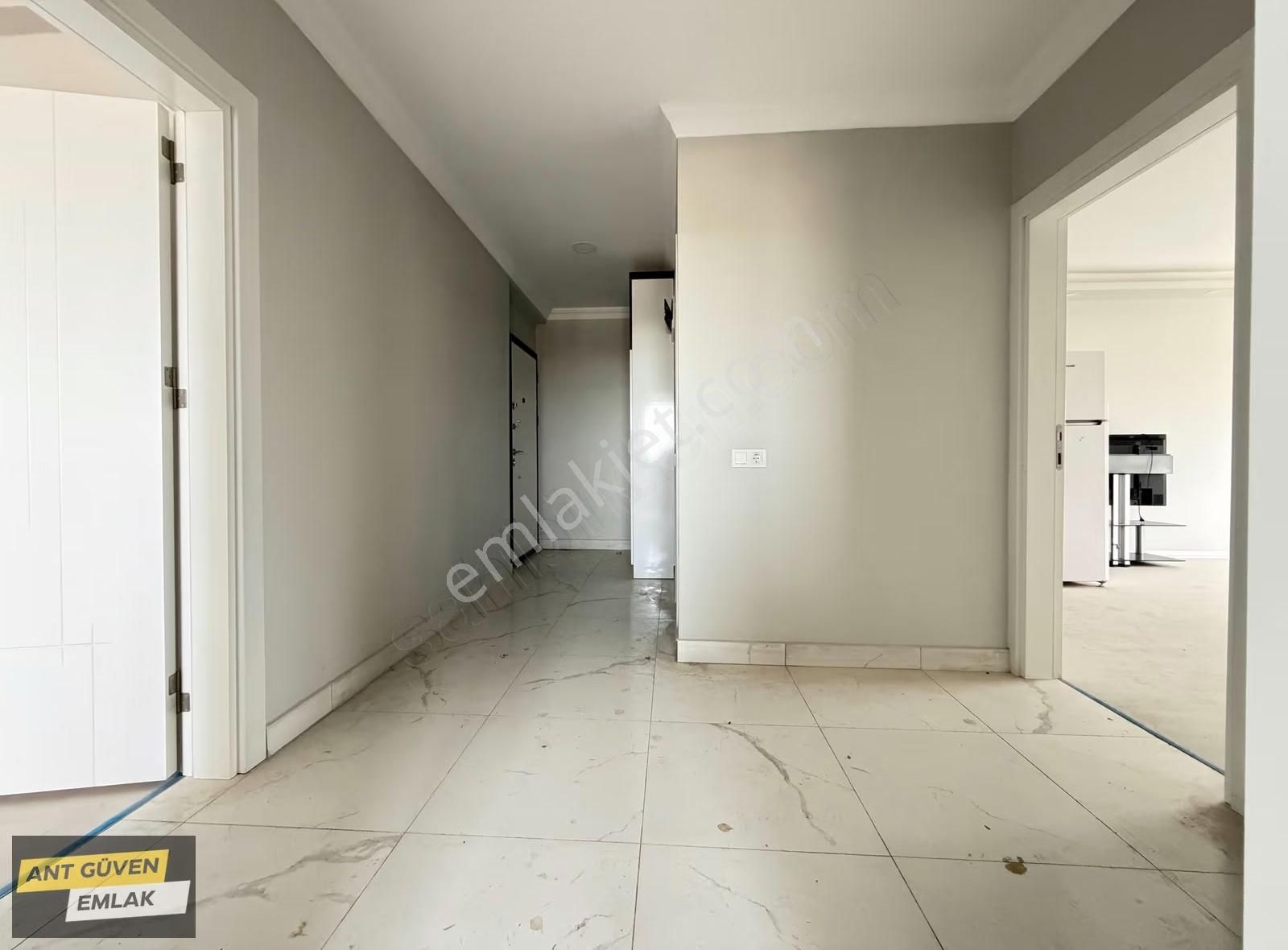 Yeniköyde Devlet Hastanesine Yakın 2+1 Asansörlü Arakat Daire - Görsel 16