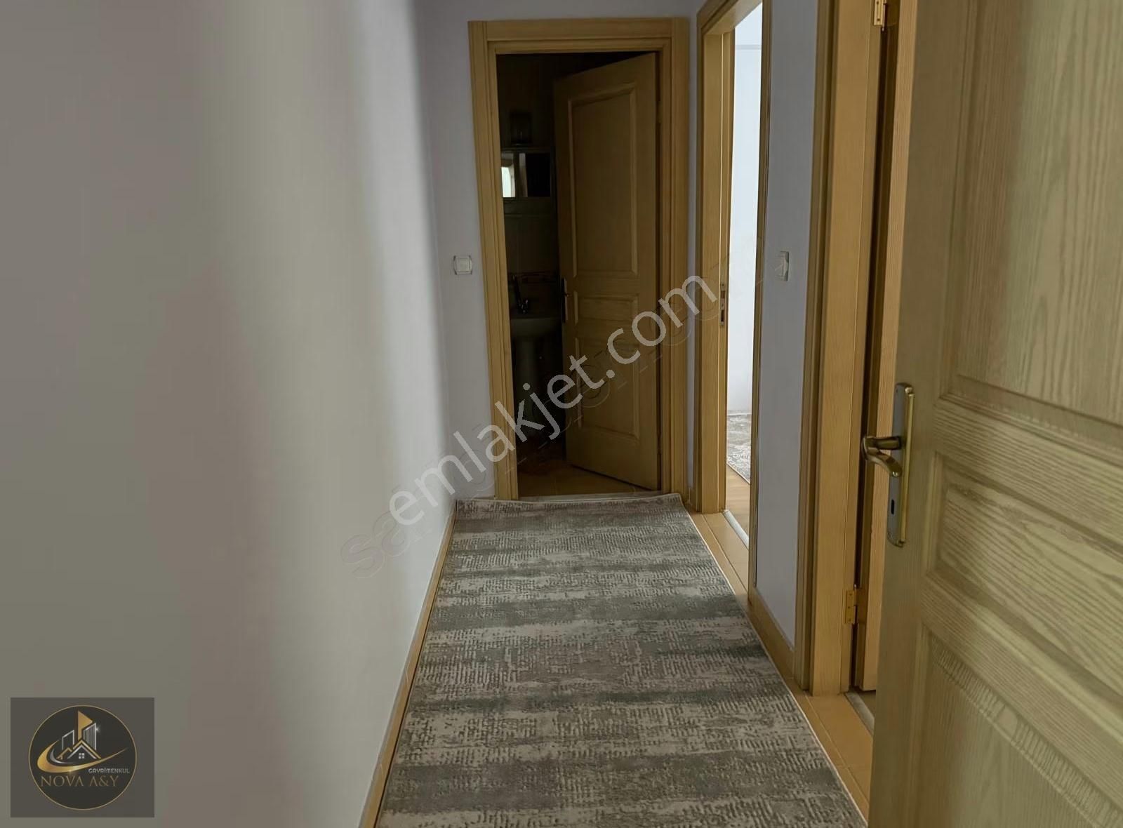 Sultanmesut Mah. Çınar Sk. Eşyalı Kiralık 3+1 Daire - Görsel 9