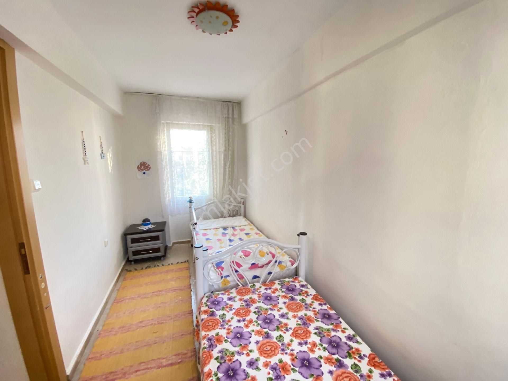 Seferihisar Doğanbeyde Yıldız Tur Sitesi Demize 50mt Satılık 3+1 Villa - Görsel 27