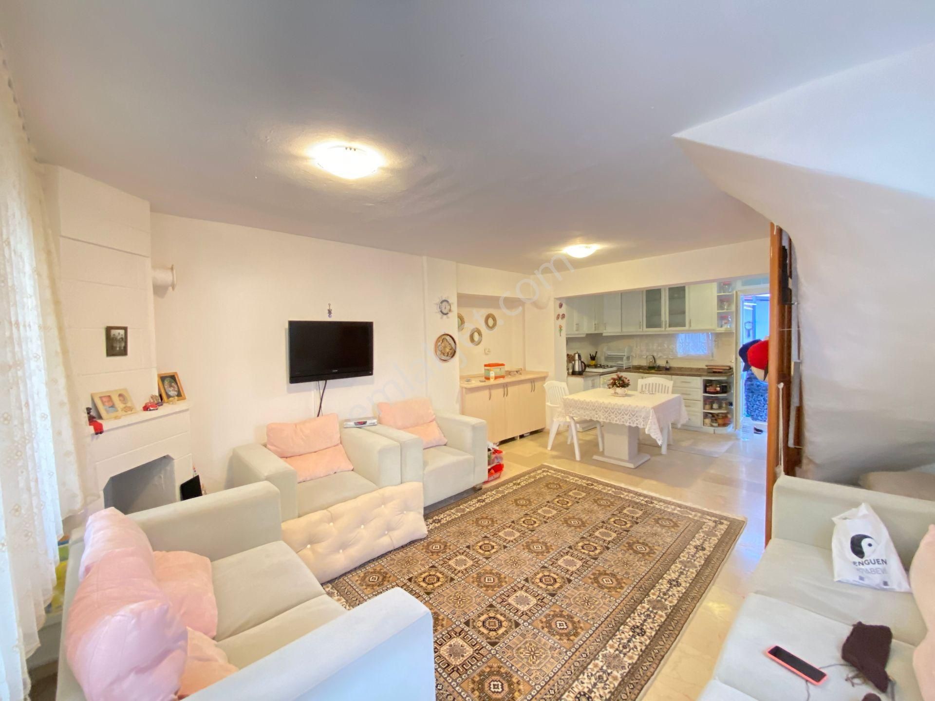 Seferihisar Doğanbeyde Yıldız Tur Sitesi Demize 50mt Satılık 3+1 Villa - Görsel 20