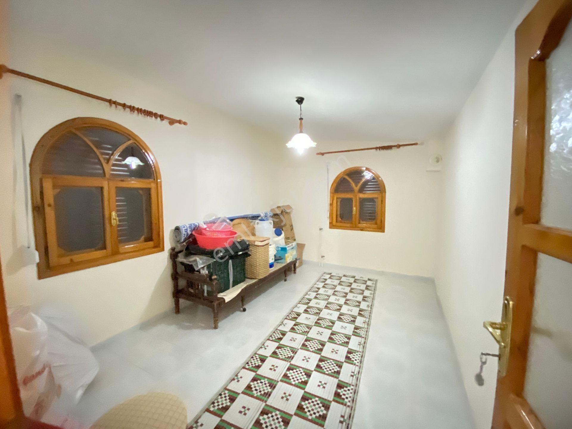 Seferihisar Doğanbey De Denize Yakın Satılık Lüx 7+1 Villa - Görsel 35