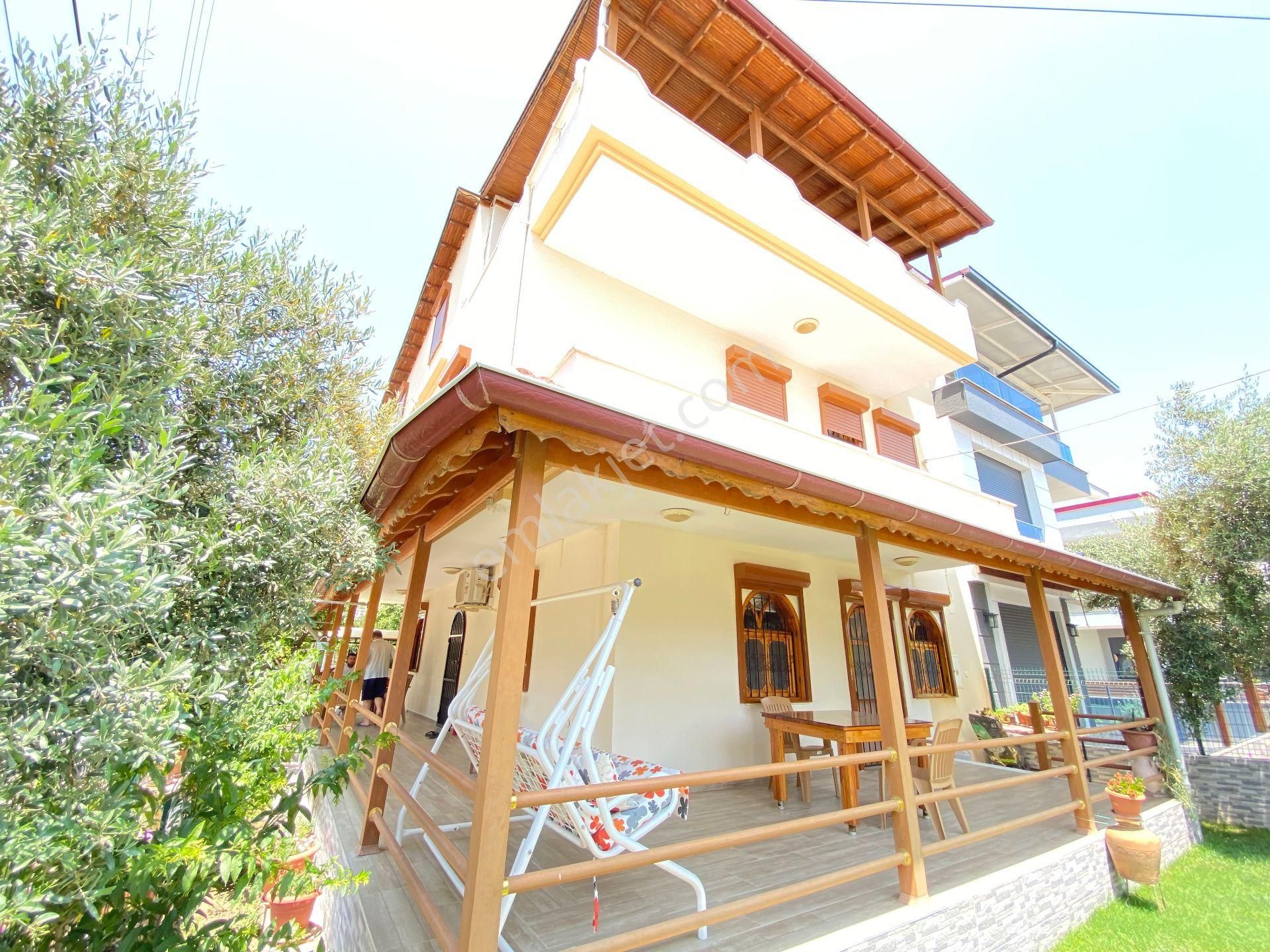 Seferihisar Doğanbey De Denize Yakın Satılık Lüx 7+1 Villa - Görsel 4