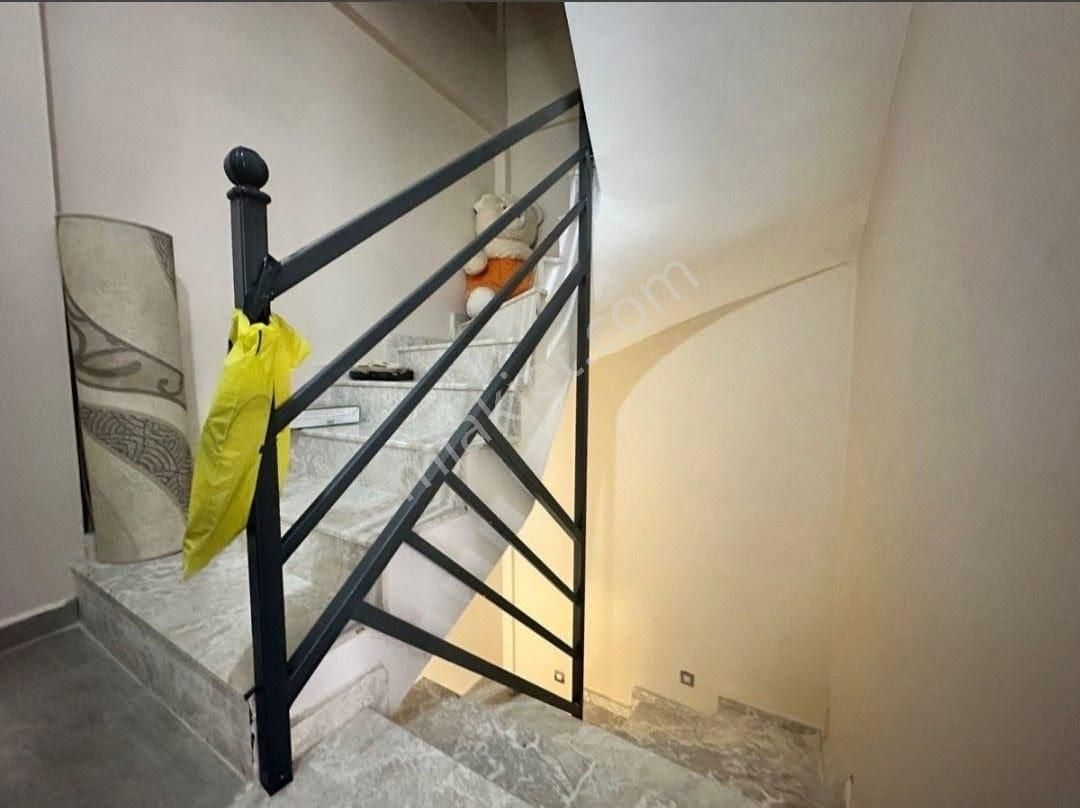 Seferihisar Payamlı'da Geniş Bahçeli Denize Yakın Satılık 2+1 Villa - Görsel 33