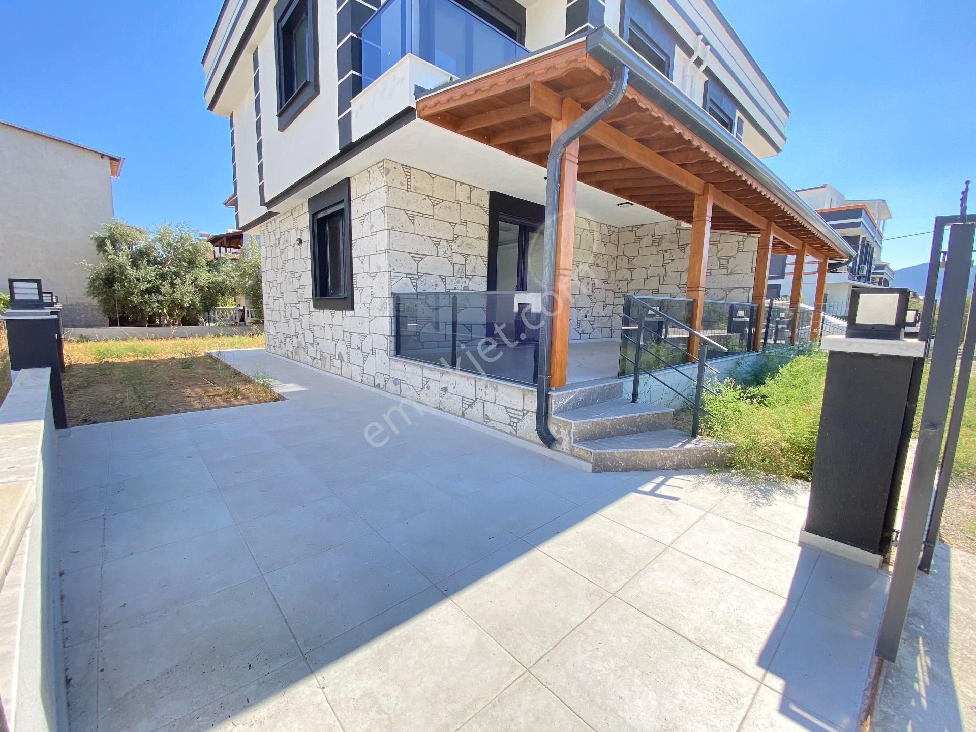 Seferihisar Doğanbey De Köşe Villa Denize 750mt Satılık 3+1 Villa - Görsel 3