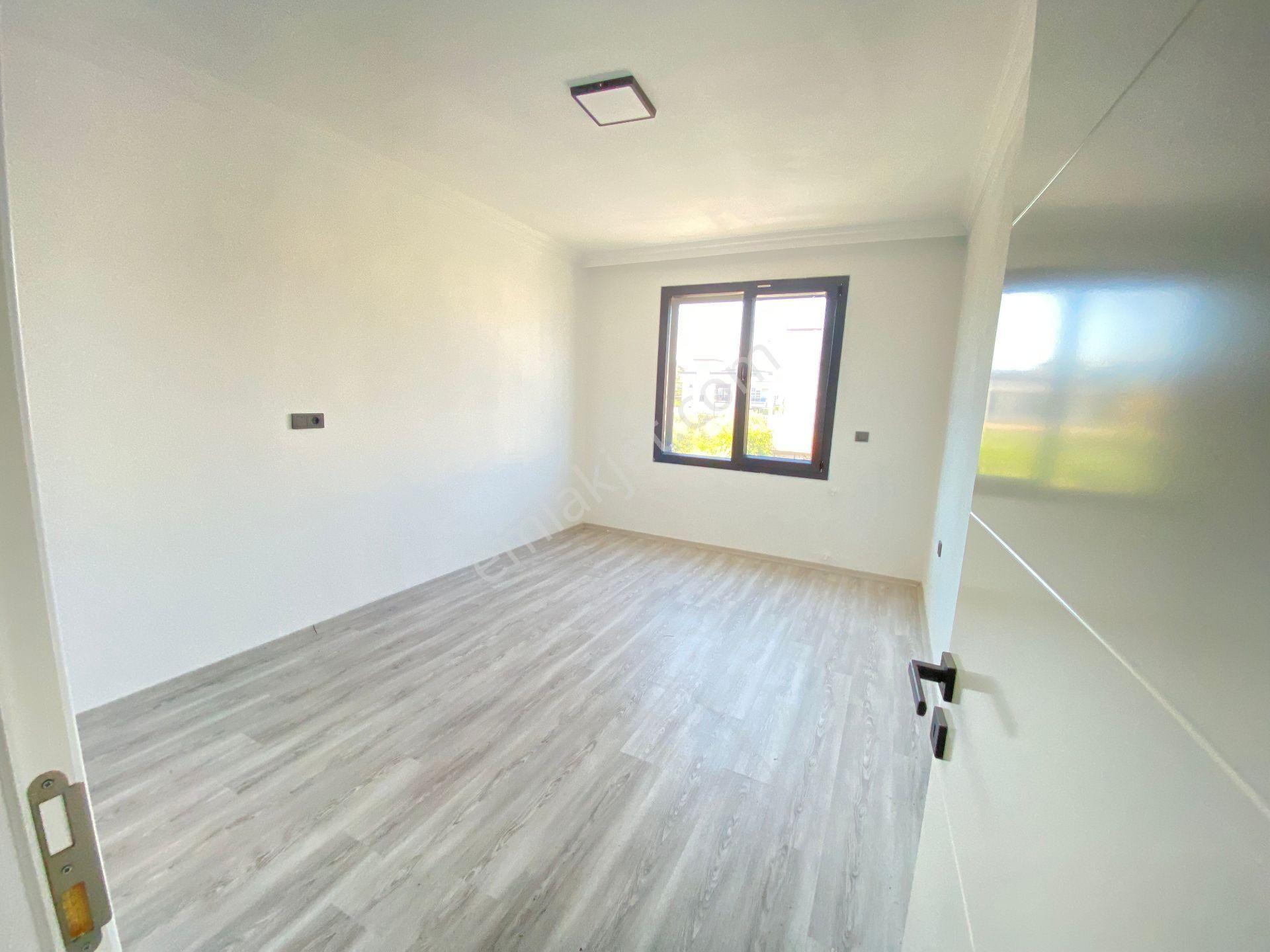 Seferihisar Doğanbey De Köşe Villa Denize 750mt Satılık 3+1 Villa - Görsel 18