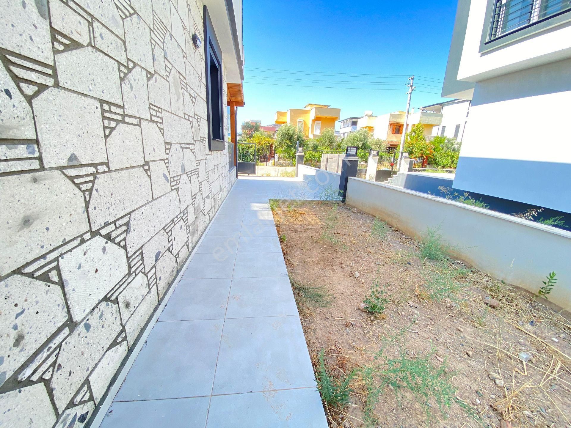 Seferihisar Doğanbey De Köşe Villa Denize 750mt Satılık 3+1 Villa - Görsel 8