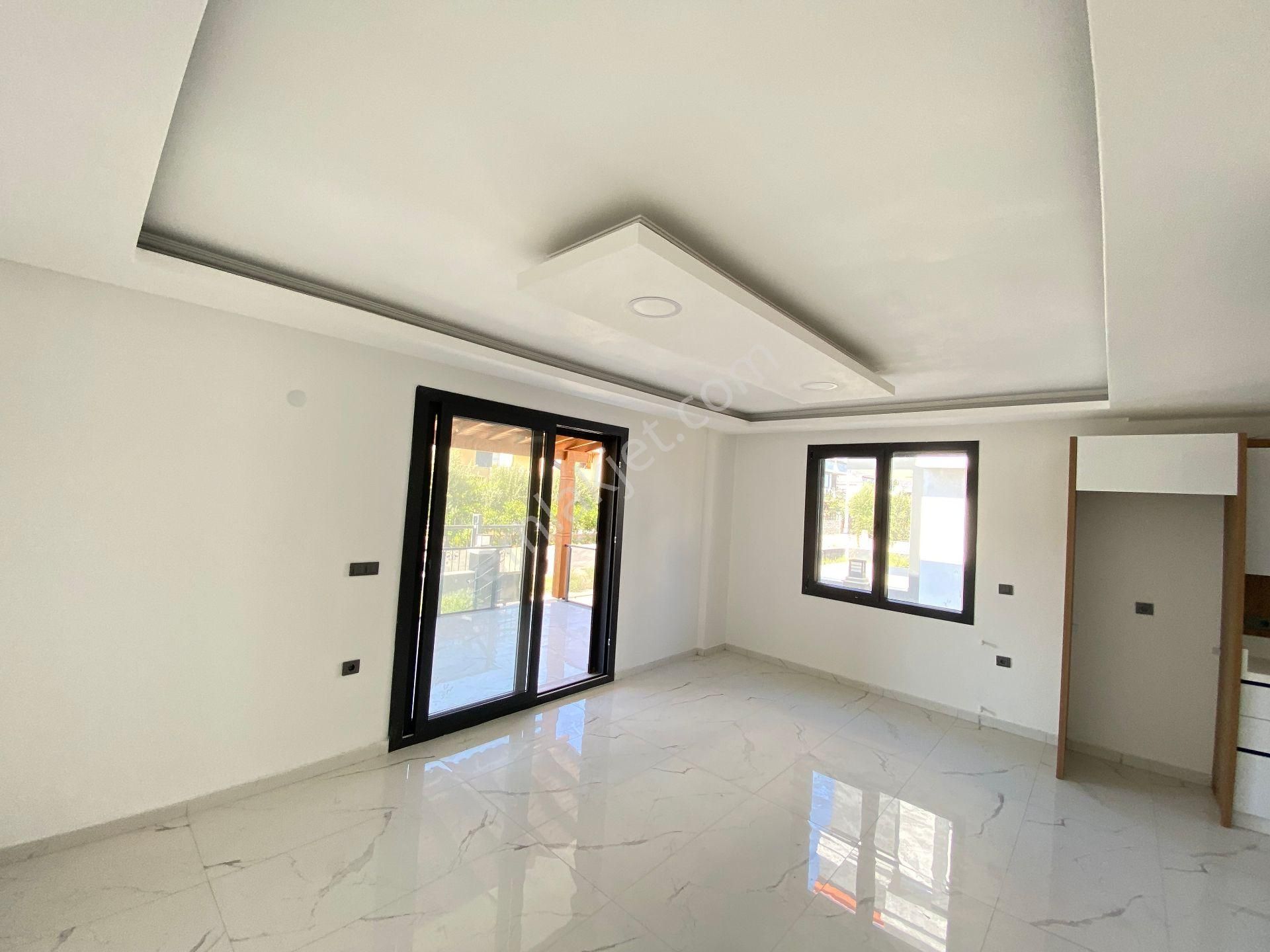 Seferihisar Doğanbey De Köşe Villa Denize 750mt Satılık 3+1 Villa - Görsel 13