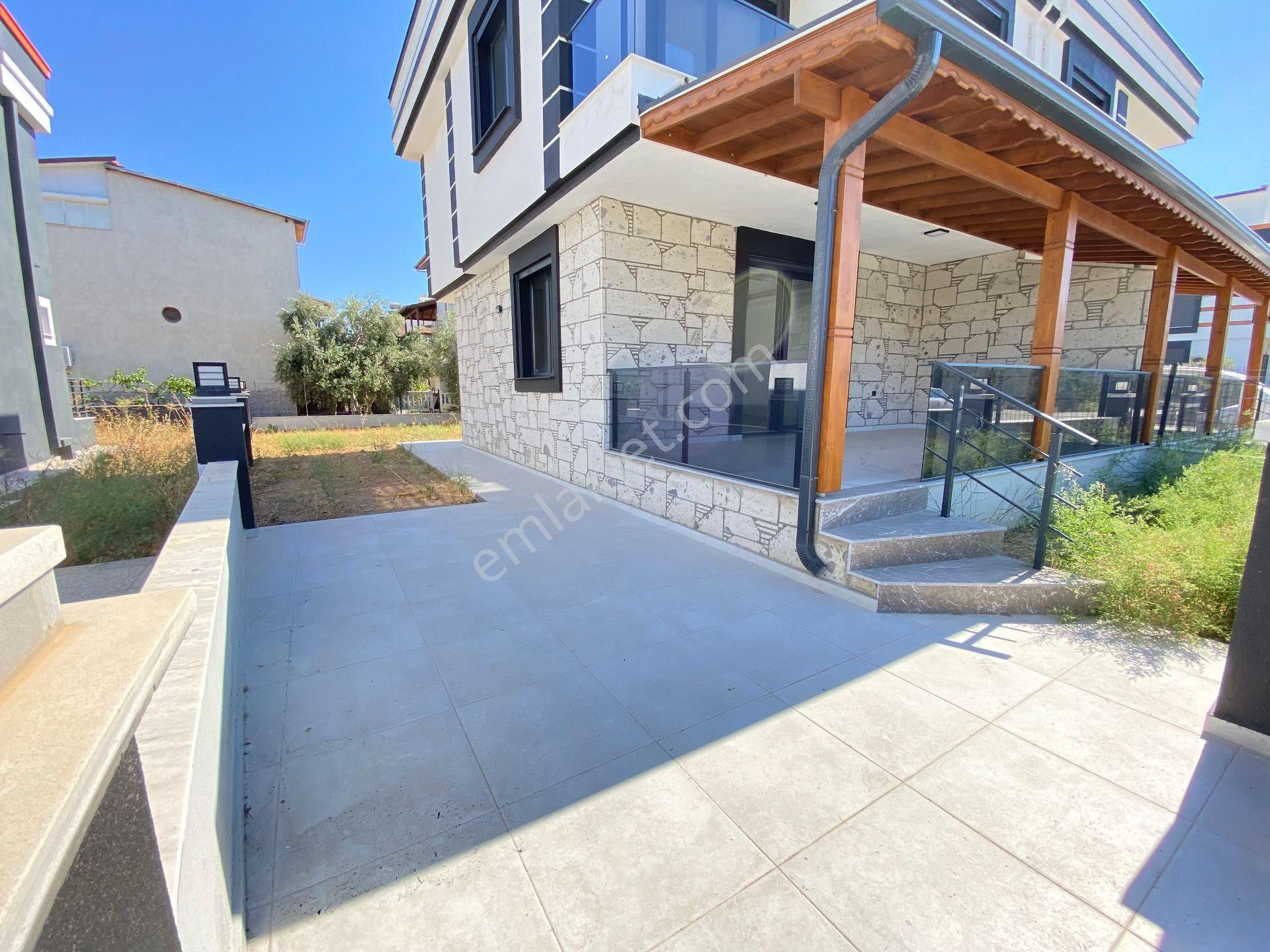 Seferihisar Doğanbey De Köşe Villa Denize 750mt Satılık 3+1 Villa - Görsel 4