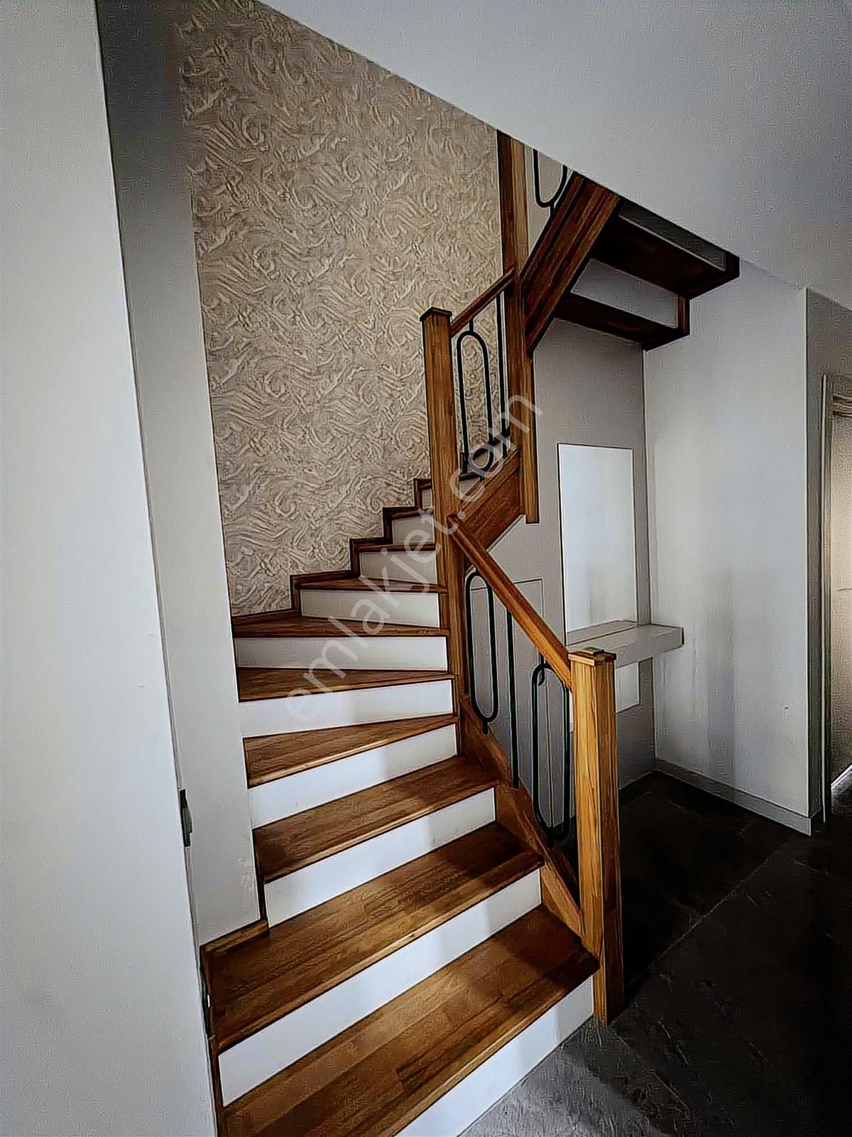 Güvenlikte Emsalsiz 3+1 Lüks Dubleks - Görsel 15