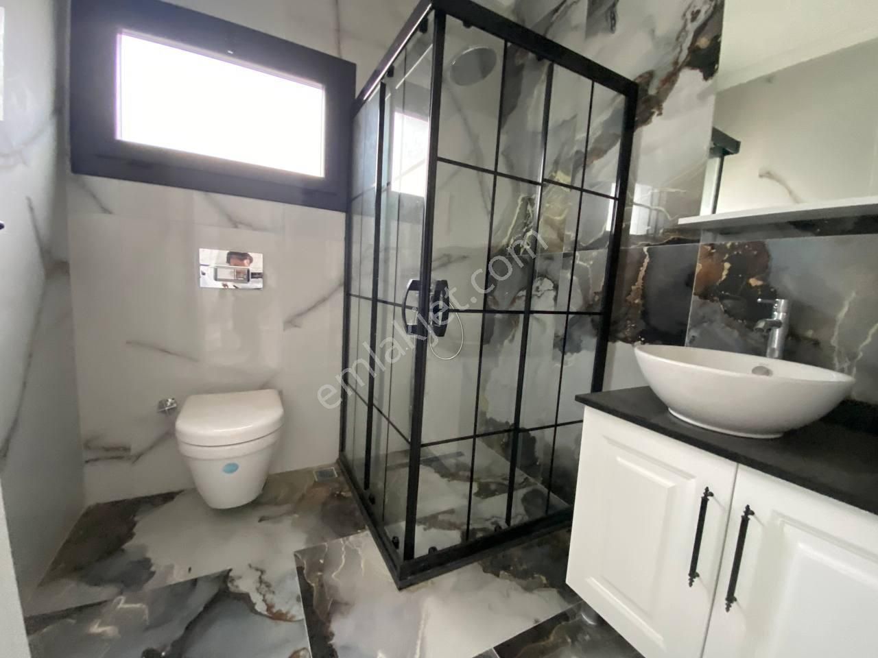 Güzelçamlı'da Özel Havuzlu Geniş Bahçeli Büyük Villa - Görsel 23