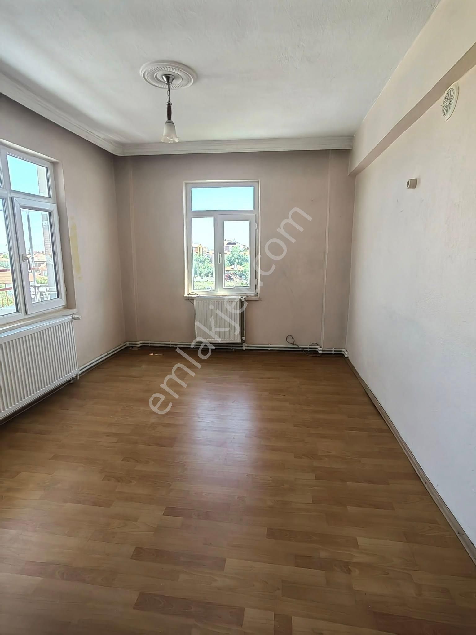 Nasreddin Emlaktan Semt Pide Altı Satılık Daire - Görsel 10