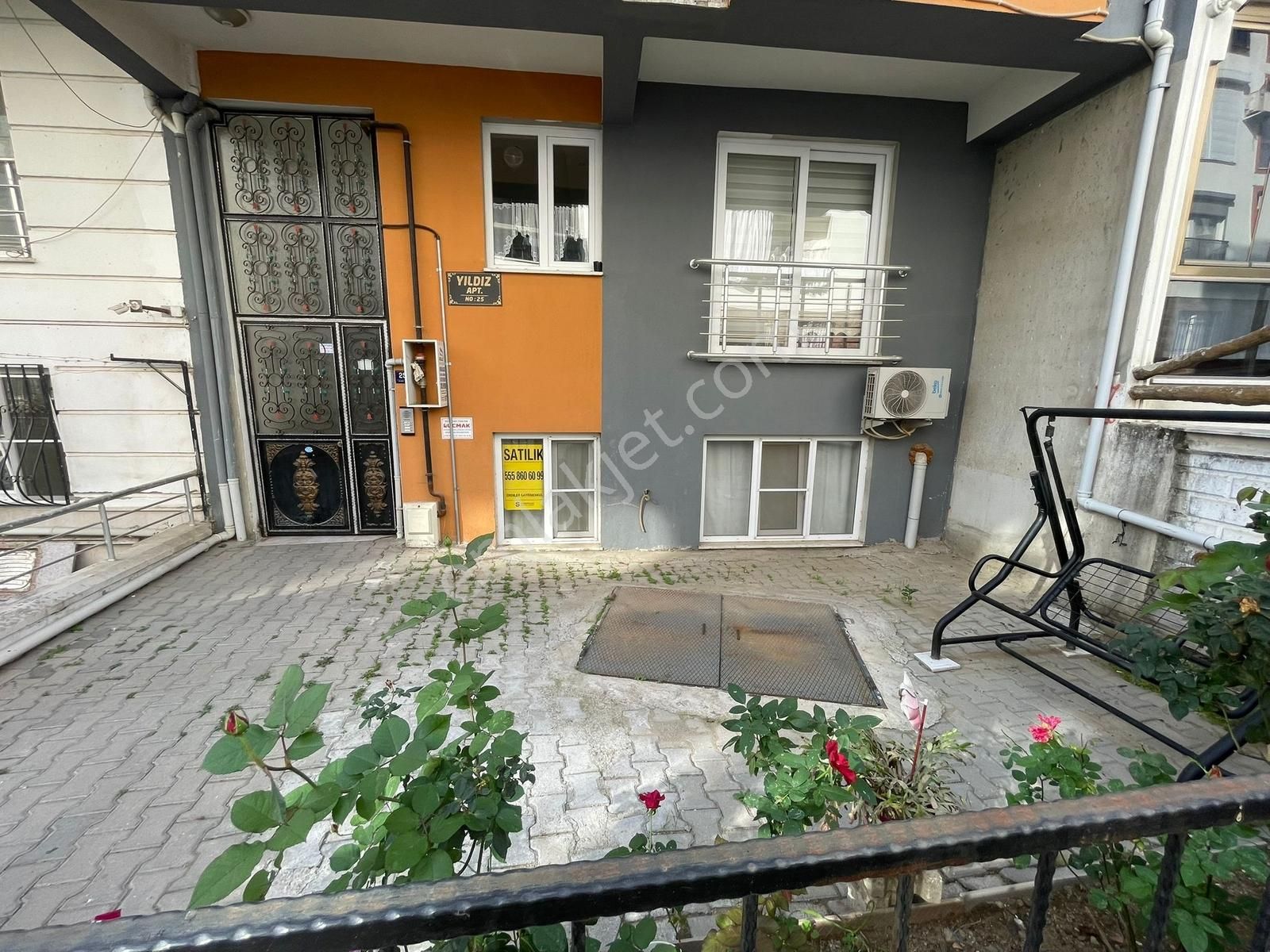 Nazilli Yeni Mahallede 2+1 Bodrum Kat Satılık - Görsel 3