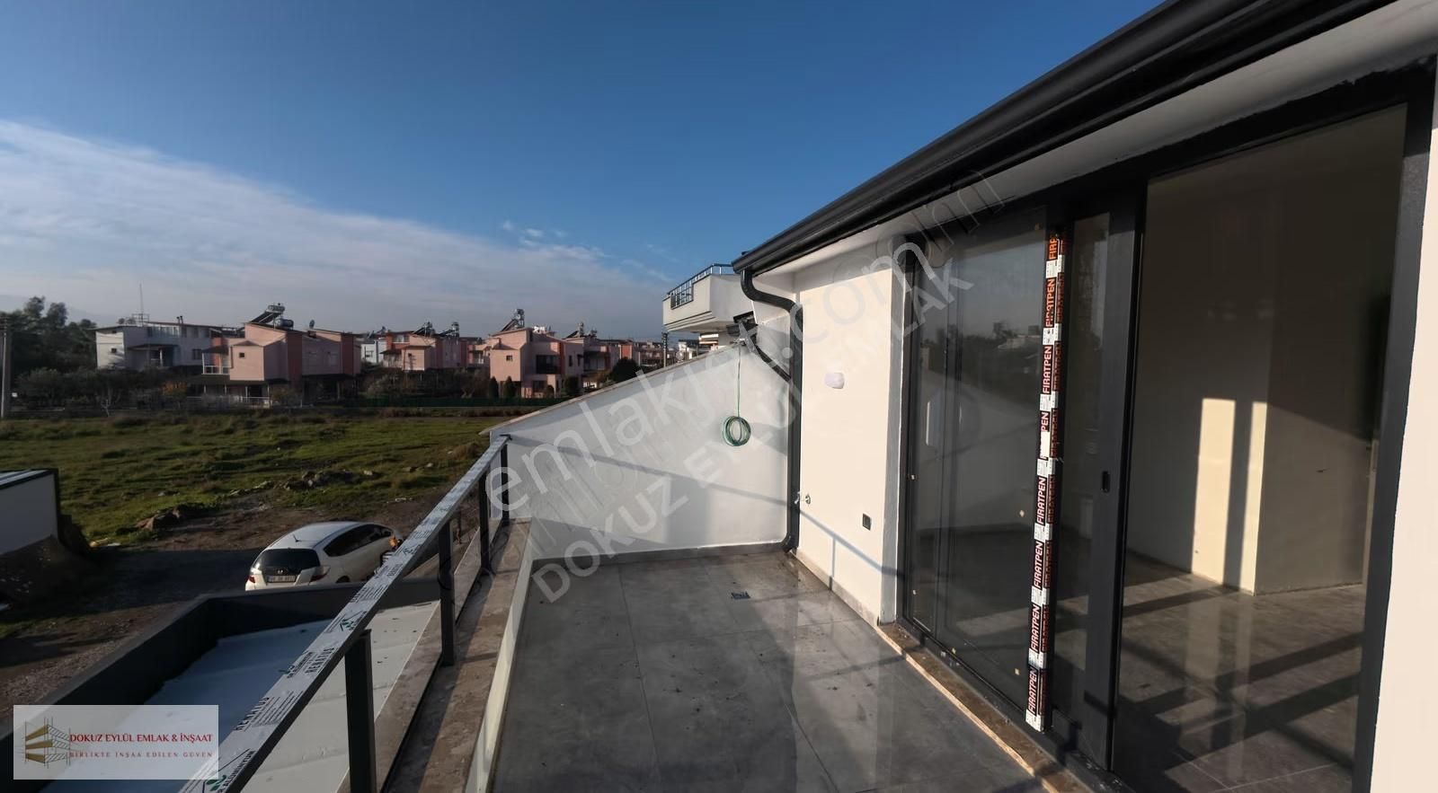 Dikili Cumhuriyet Mah Yatay Mimari Satalık Villa - Görsel 7