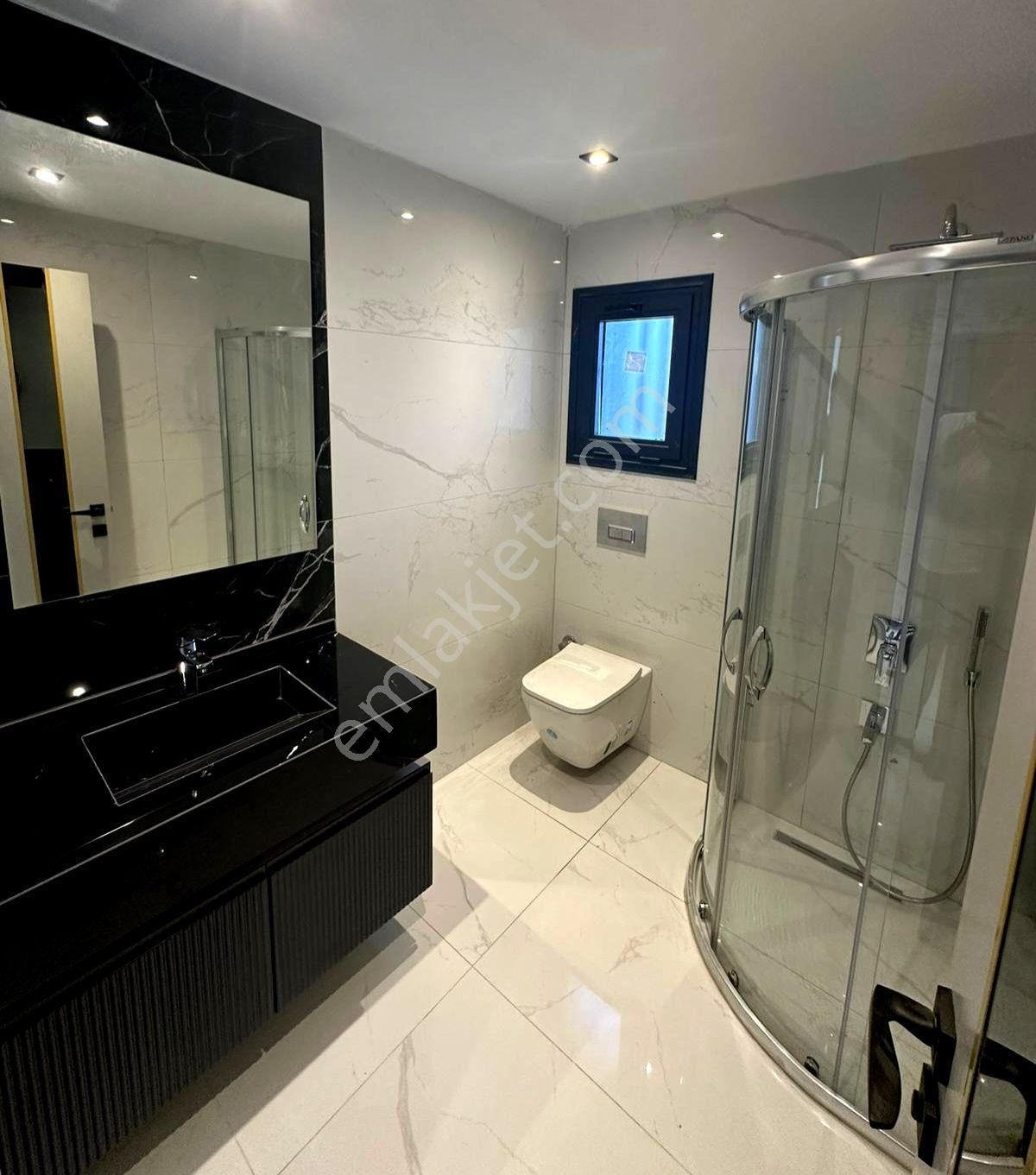 Ata Emlak'tan Plaja Ve Avm'lere Yakın Havuzlu Sitede Sıfır Villa - Görsel 19