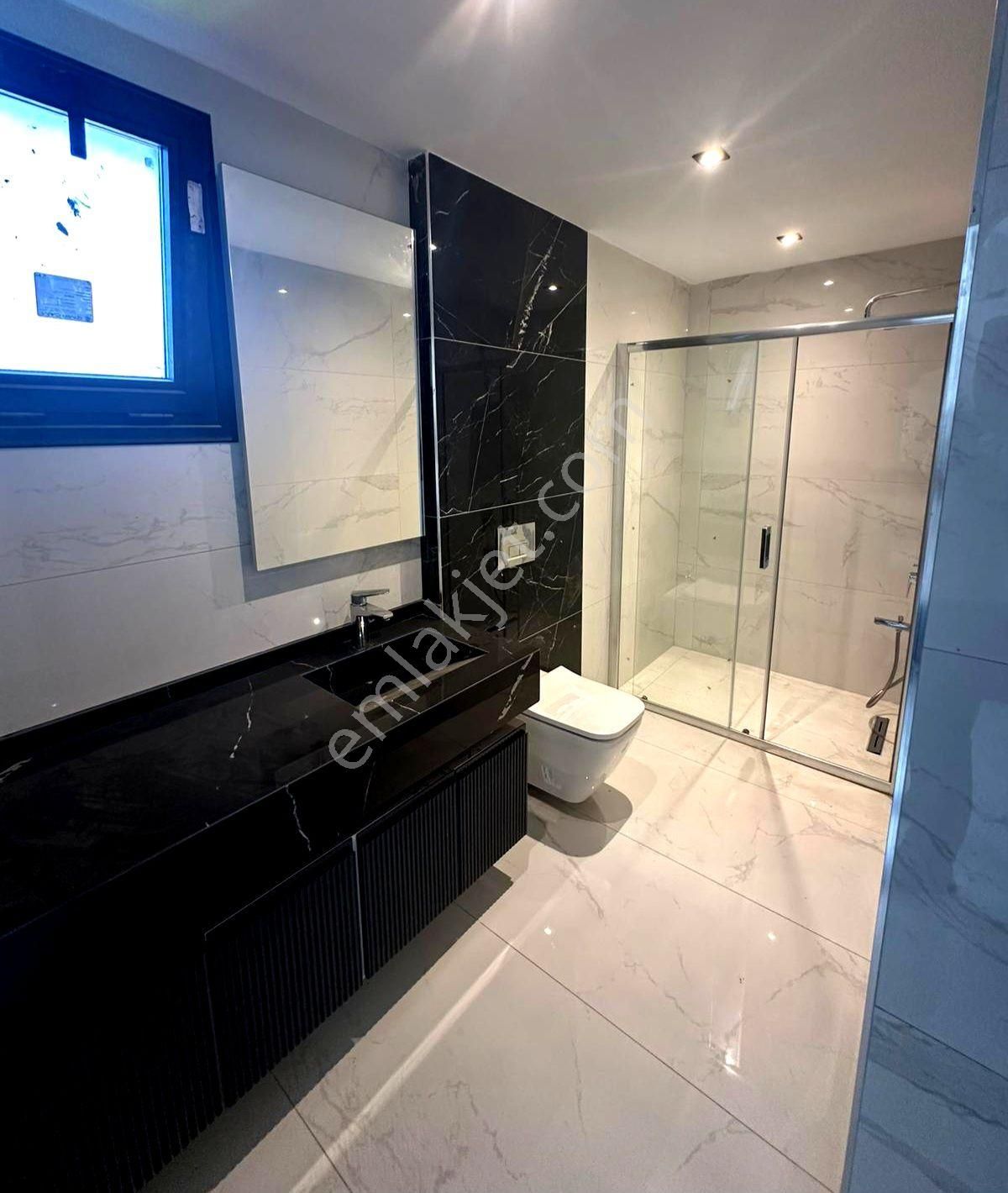 Ata Emlak'tan Plaja Ve Avm'lere Yakın Havuzlu Sitede Sıfır Villa - Görsel 14