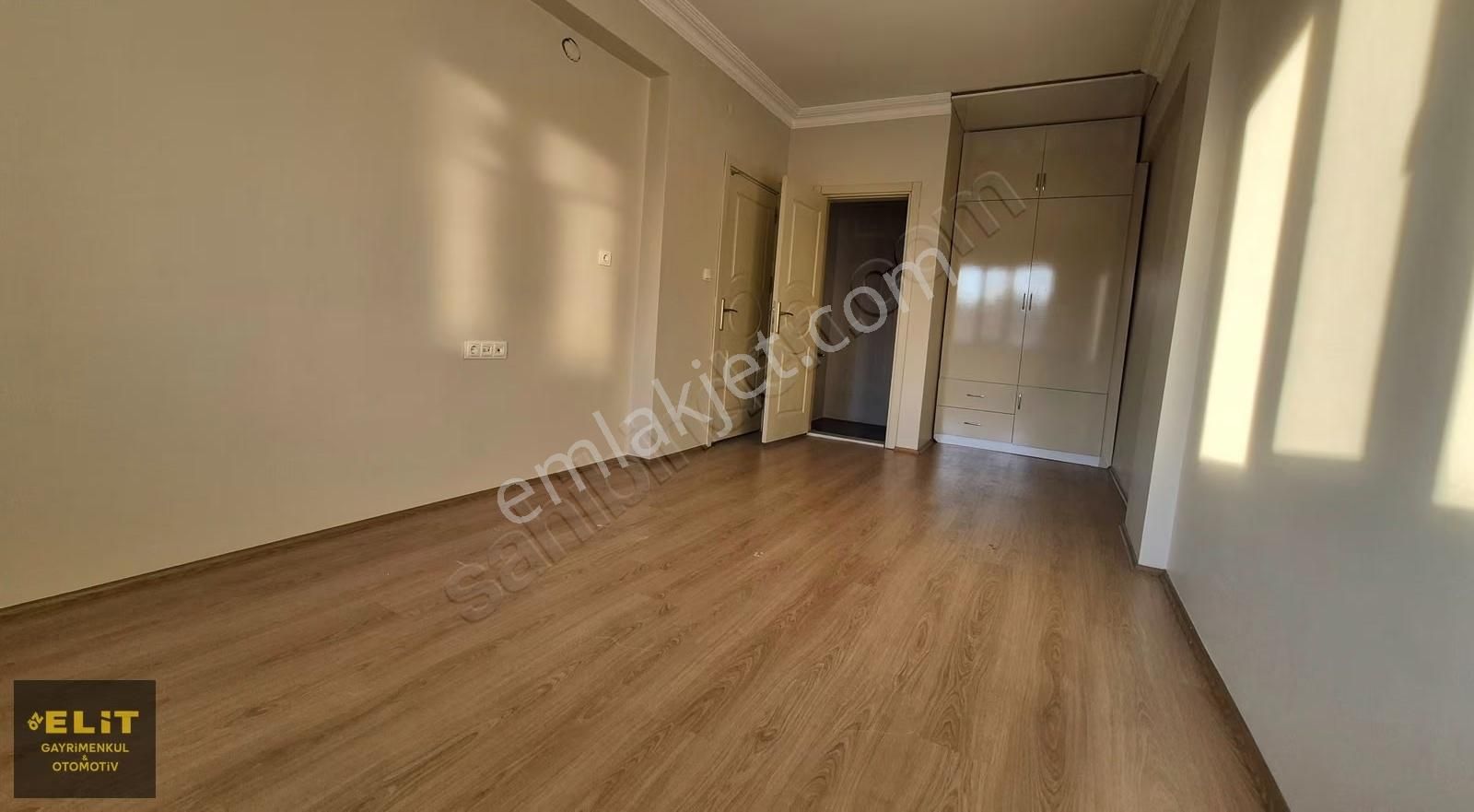 Öz Elit'den Hüsamettin Çelebide Satılık 6+2 Daire - Görsel 31