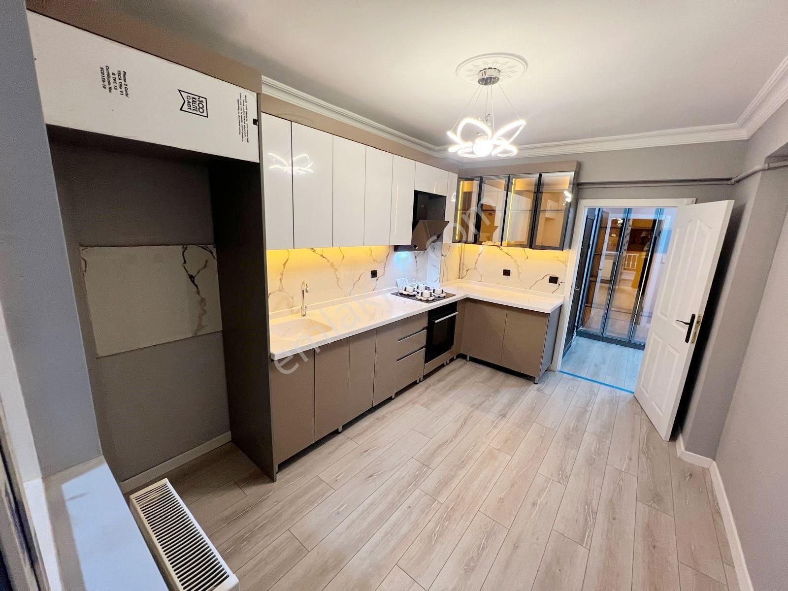 Kanuni Mahallesi'nde Full+full Yapılı 3+1 Daire!