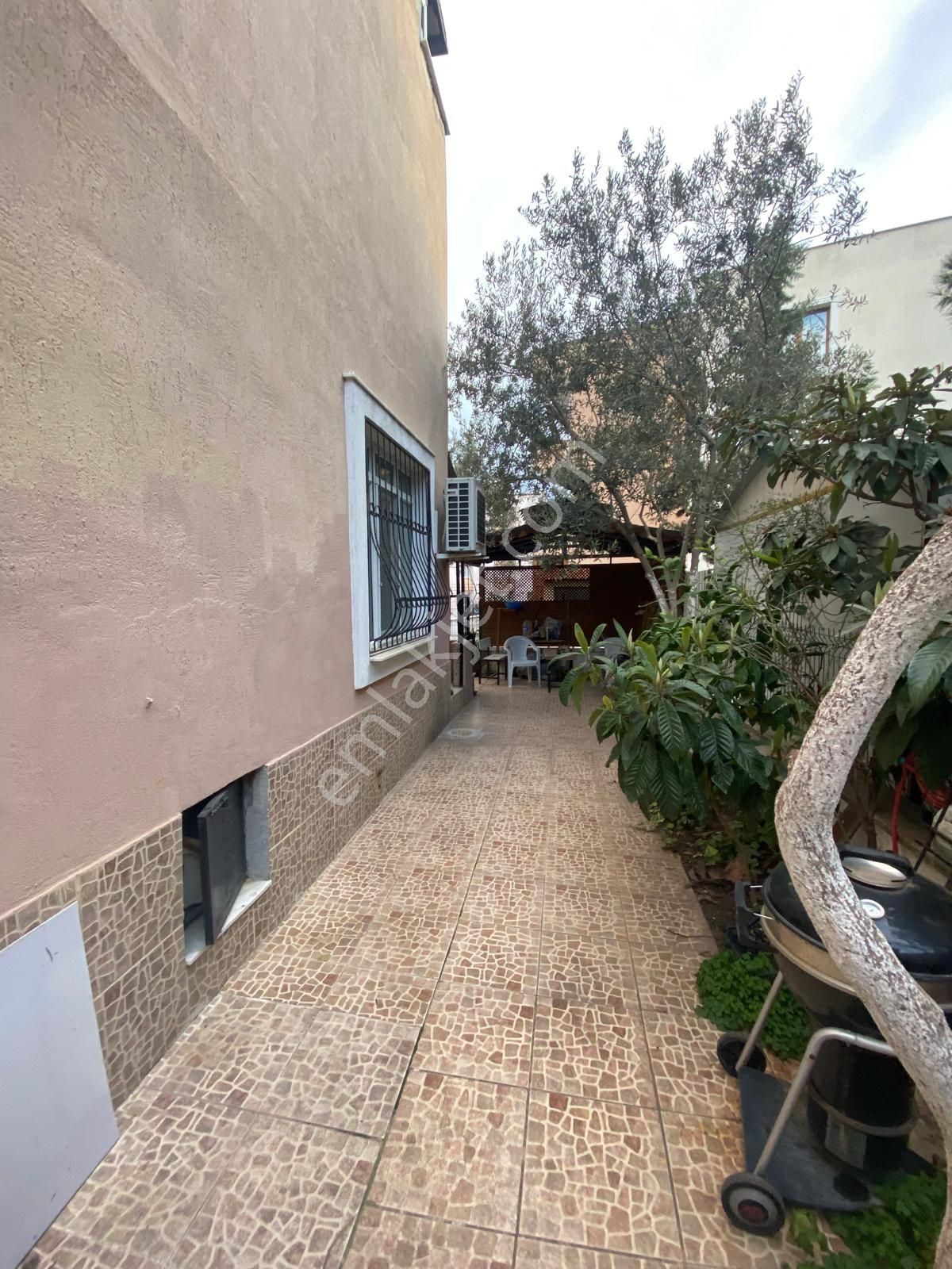 Çizgi Gayrimenkul'den Gop Mah.de 3+1 Satılık Triplex - Görsel 5