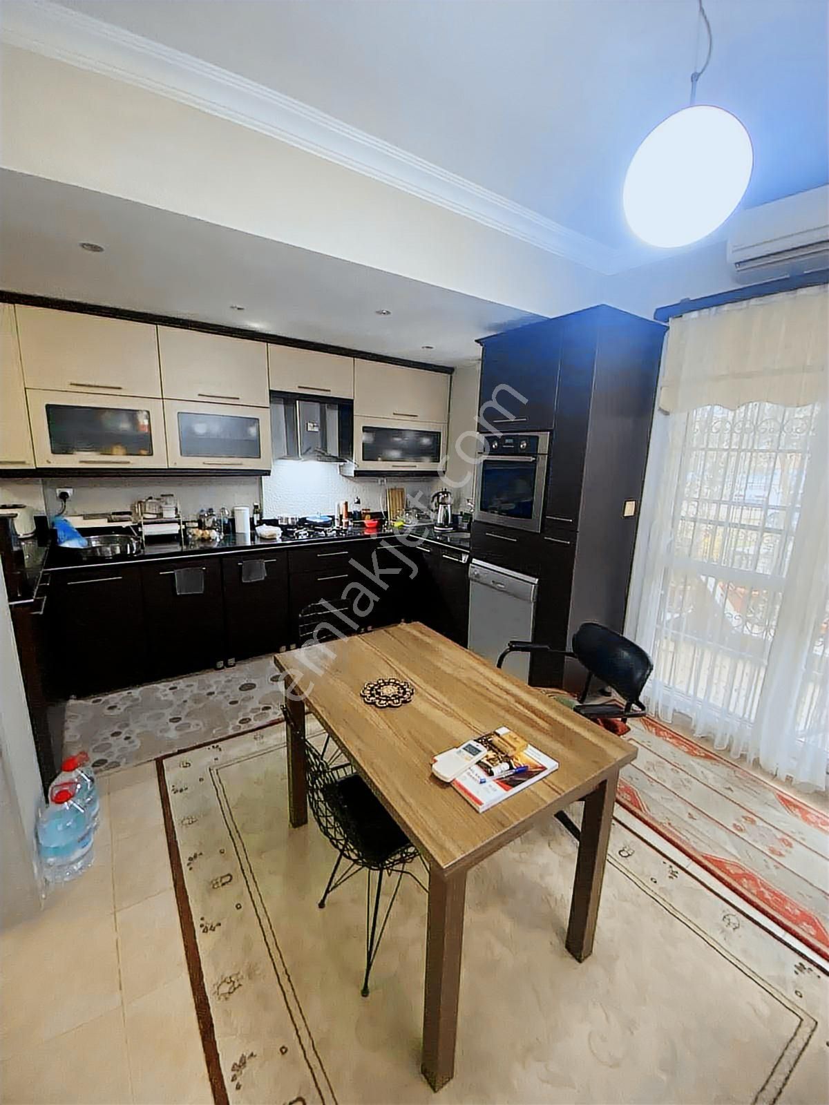 Çizgi Gayrimenkul'den Gop Mah.de 3+1 Satılık Triplex - Görsel 13