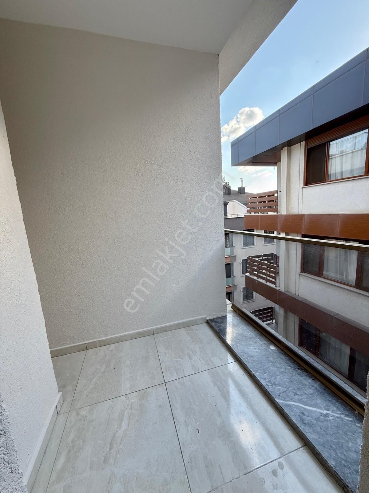 Sahibinden 180m2 Dubleks Terasli - Görsel 10