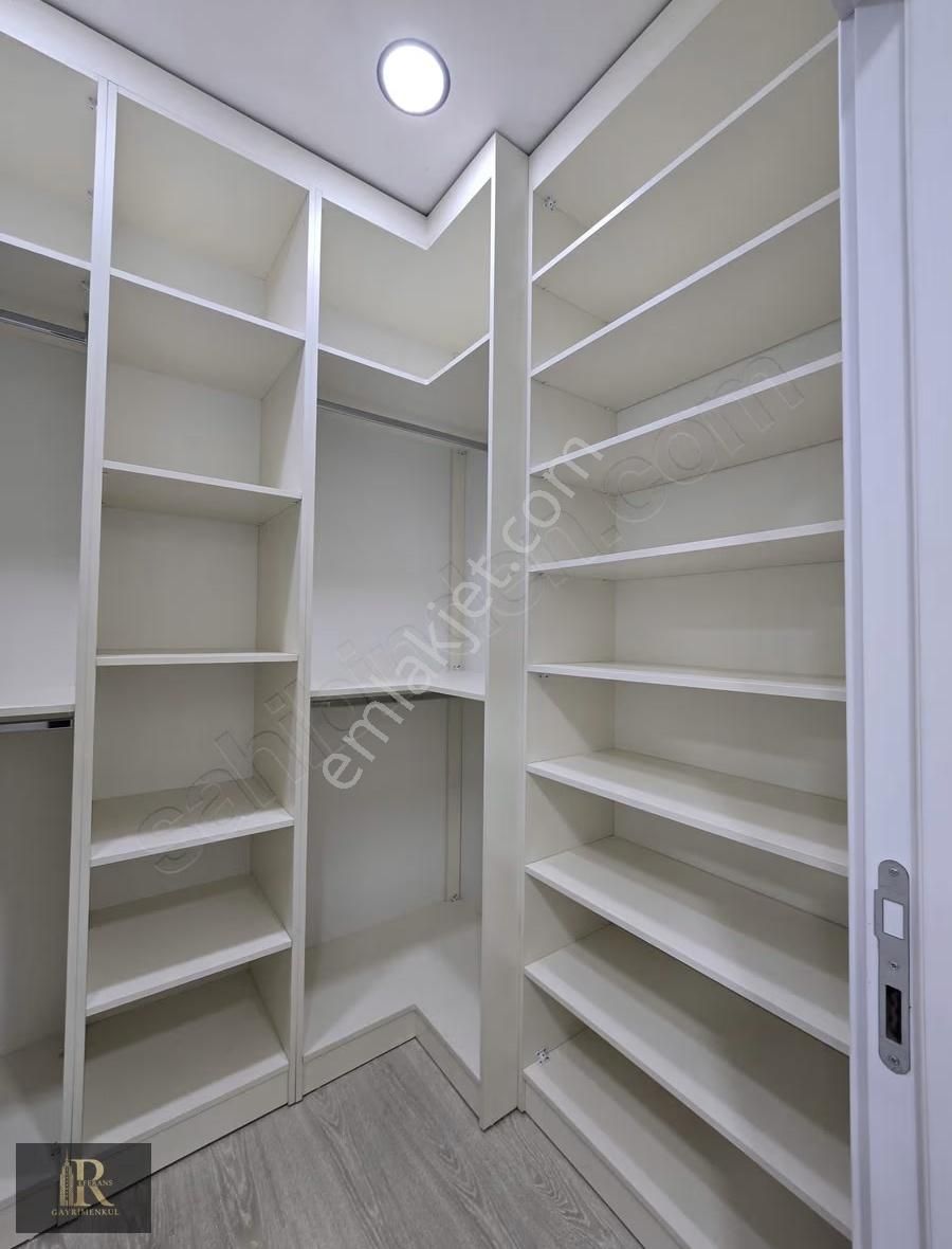 Bağlıca'da Hafta Ve Yılın Son Ful Yapı Sıfır Fırsat 2+1 Dairesi - Görsel 9