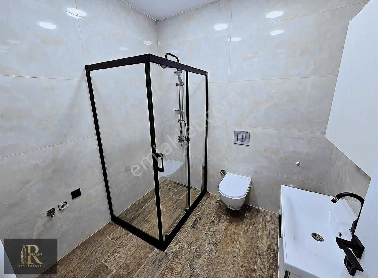 Bağlıca'da Hafta Ve Yılın Son Ful Yapı Sıfır Fırsat 2+1 Dairesi - Görsel 4