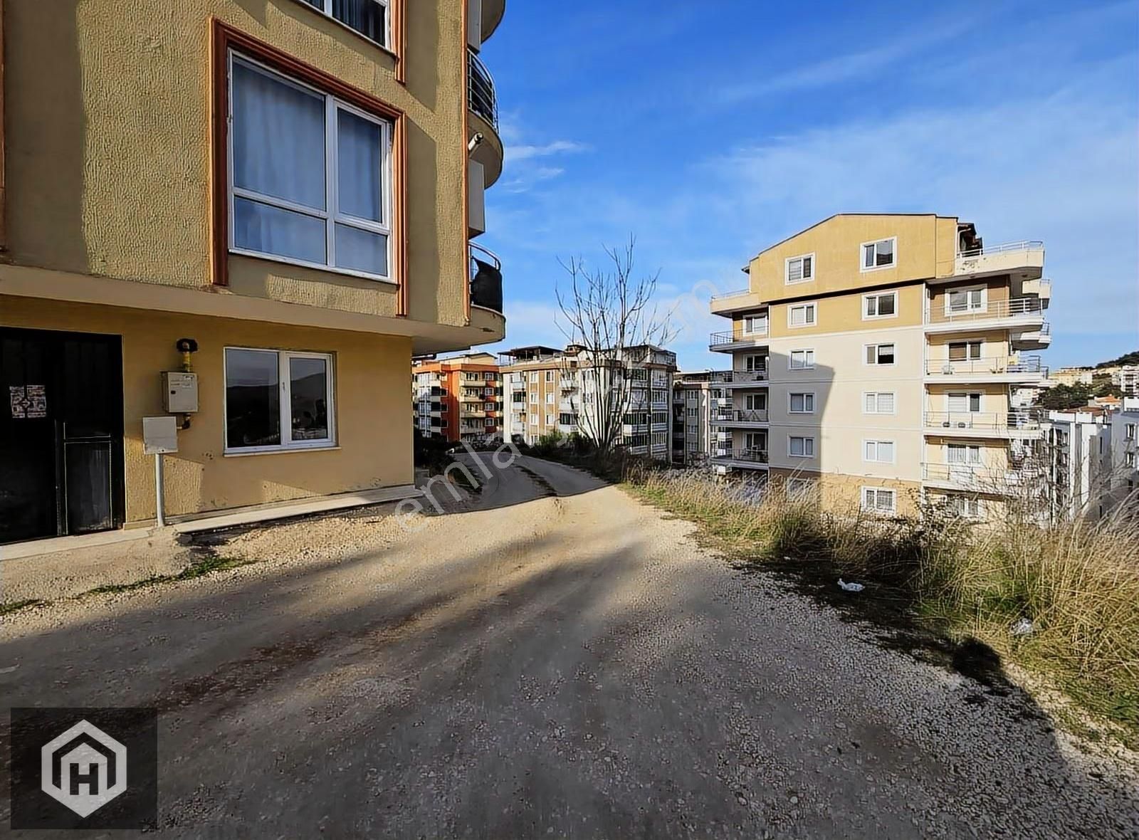 Mudanya Güzelyalı Eğitim Mh Kiralık 3+1 130mt2 Arakat Daire - Görsel 5