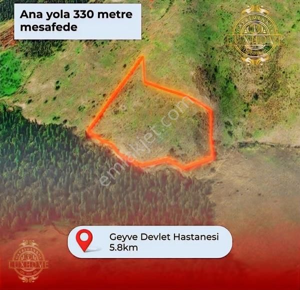 Sakarya Geyvede Ev Yapımına Uygun Satılık Tarla - Görsel 4