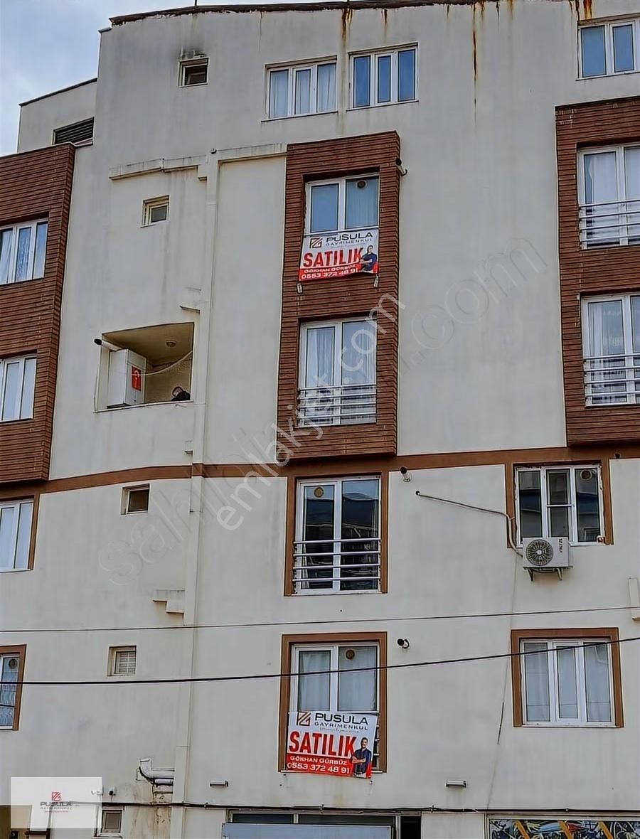Sütlüce Mahallesi Mükemmel Konumda Arakat Eşyalı (3+1) Daire - Görsel 3