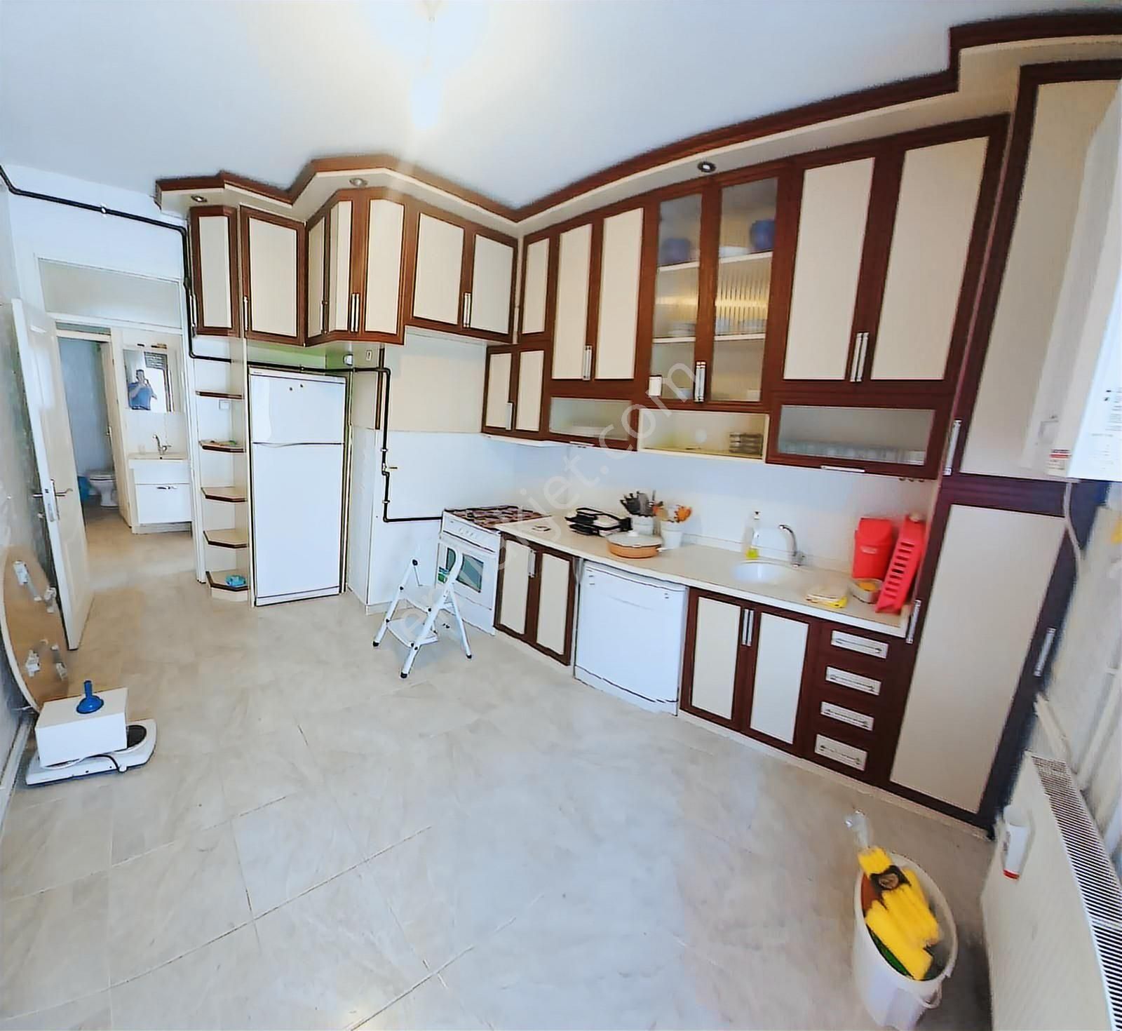 Aydınlık Çarşamba Pazarı Yanında Satılık Arakat 3+1 Daire - Görsel 9