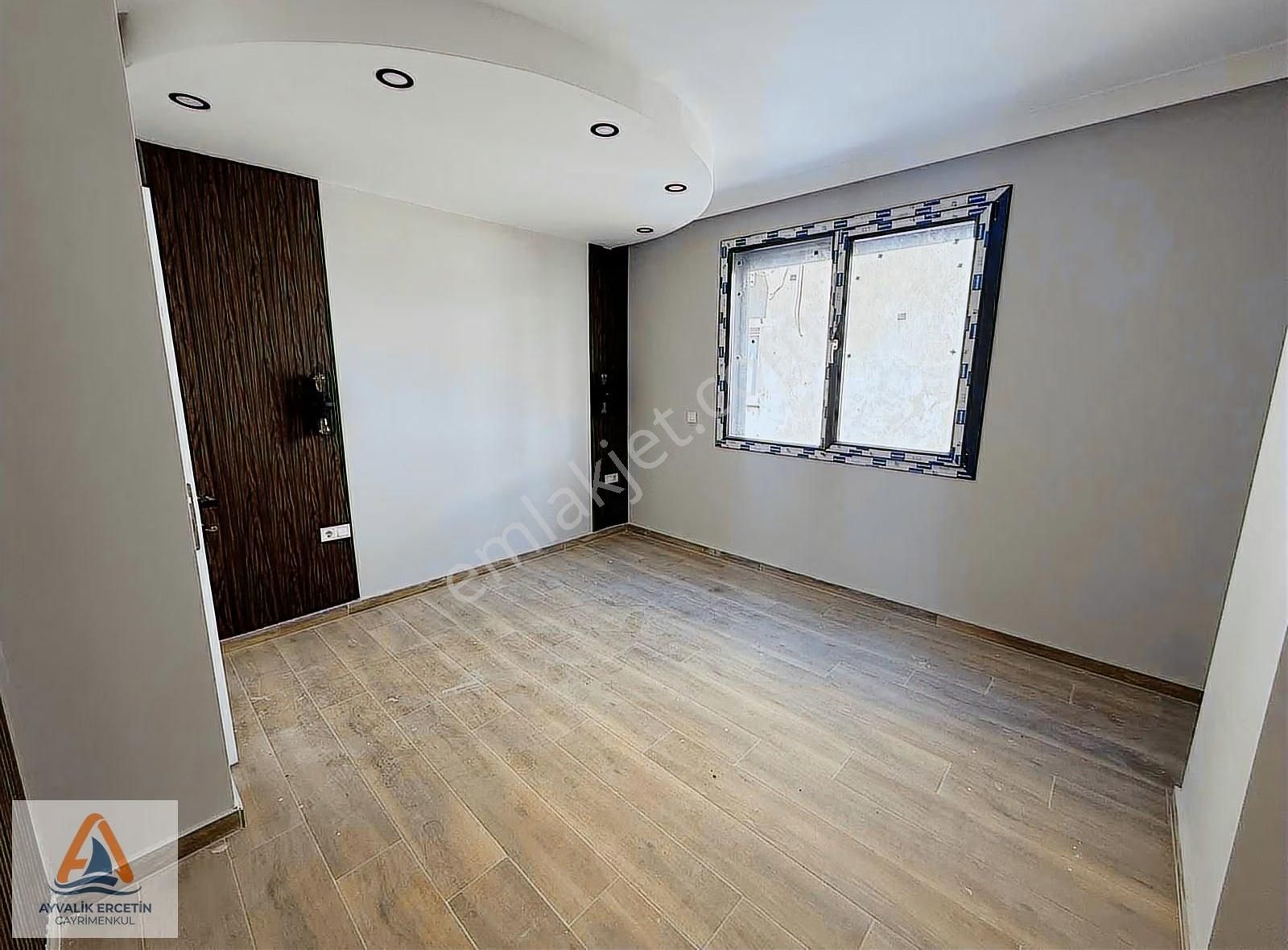 Ayvalık Alicetinkaya 2+1 Denize 30 Adım Yürüme Mesafesi Sıfır - Görsel 21