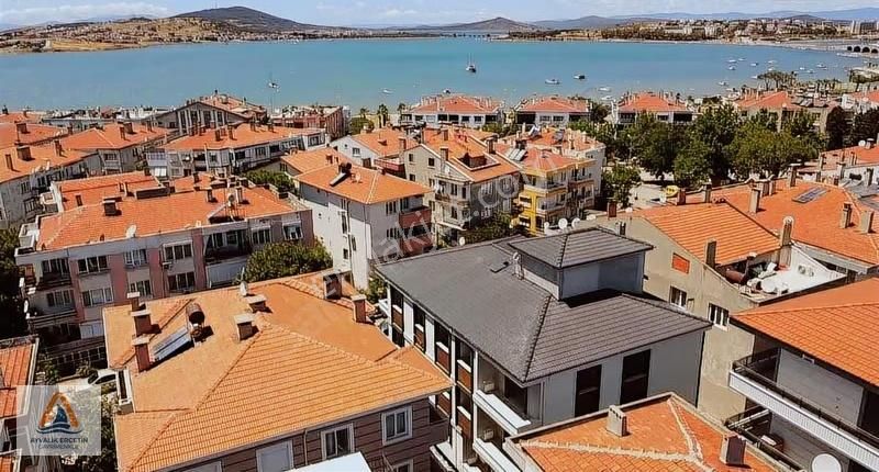 Ayvalık Alicetinkaya 2+1 Denize 30 Adım Yürüme Mesafesi Sıfır - Görsel 23